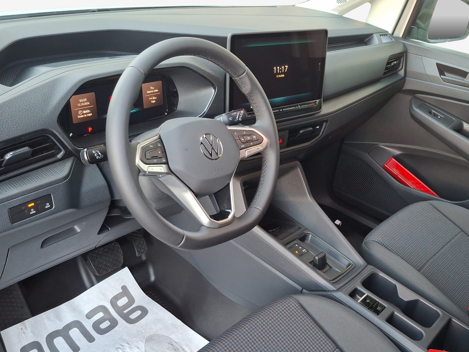VW Caddy Cargo 1.5 TSI Plug in Hybrid DSG Maxi Entry-image-8