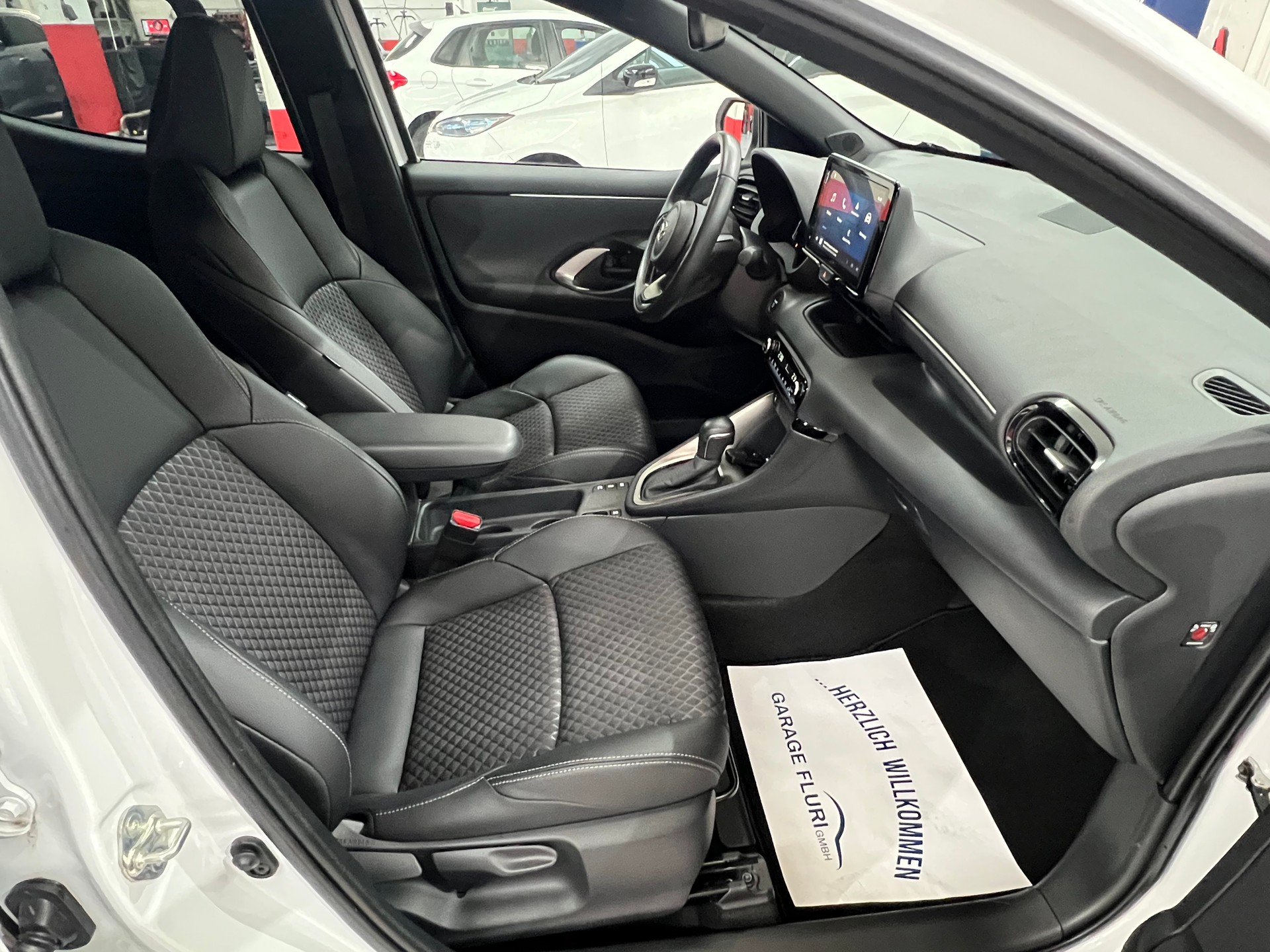 MAZDA 2 Hybrid Homura-image-12
