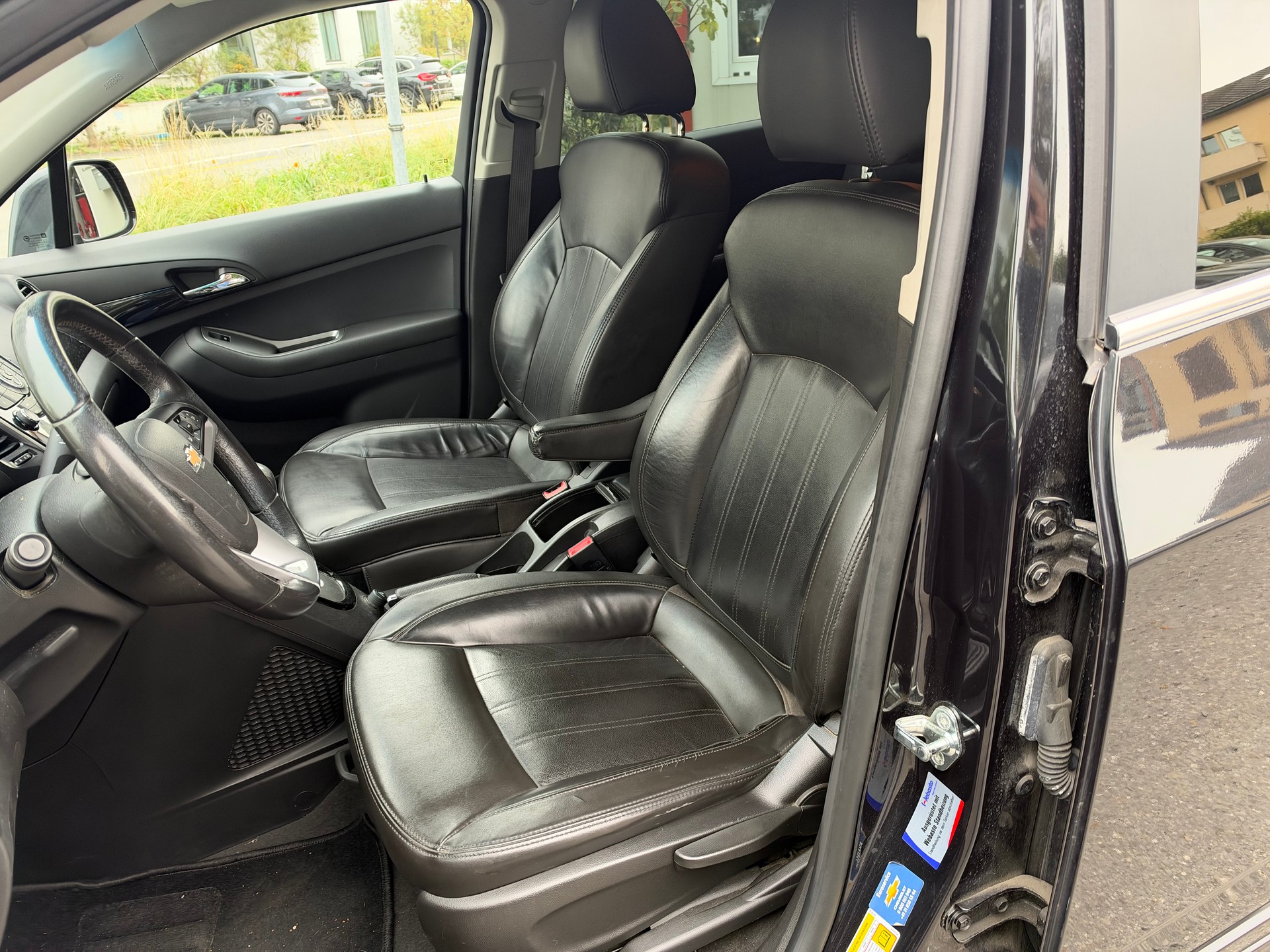 CHEVROLET Orlando 2.0 VCDi LTZ Automatic-image-12