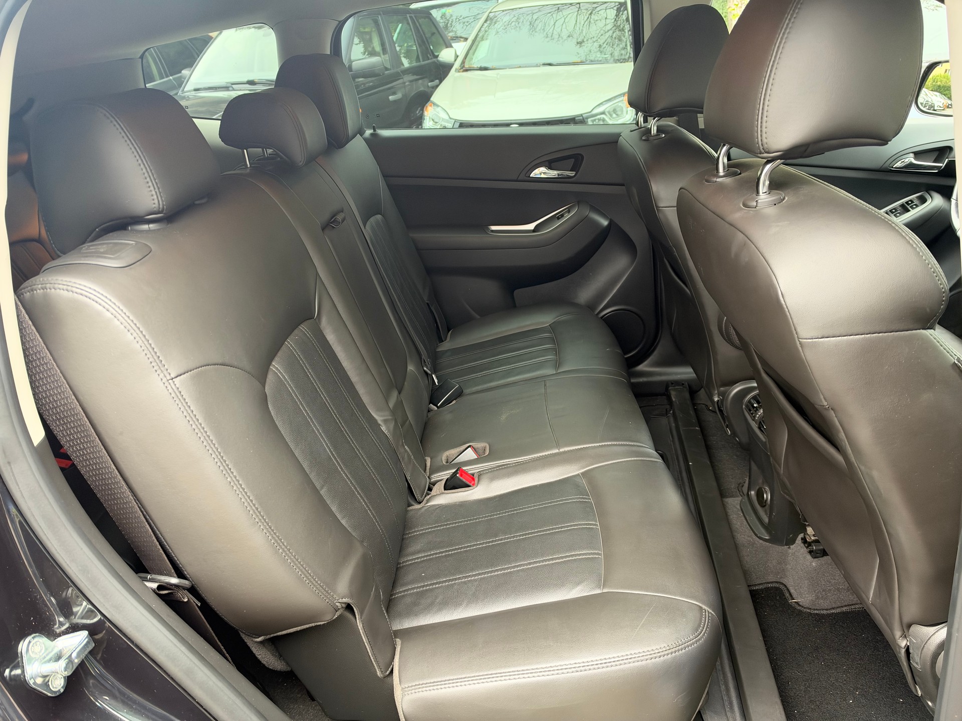 CHEVROLET Orlando 2.0 VCDi LTZ Automatic-image-8