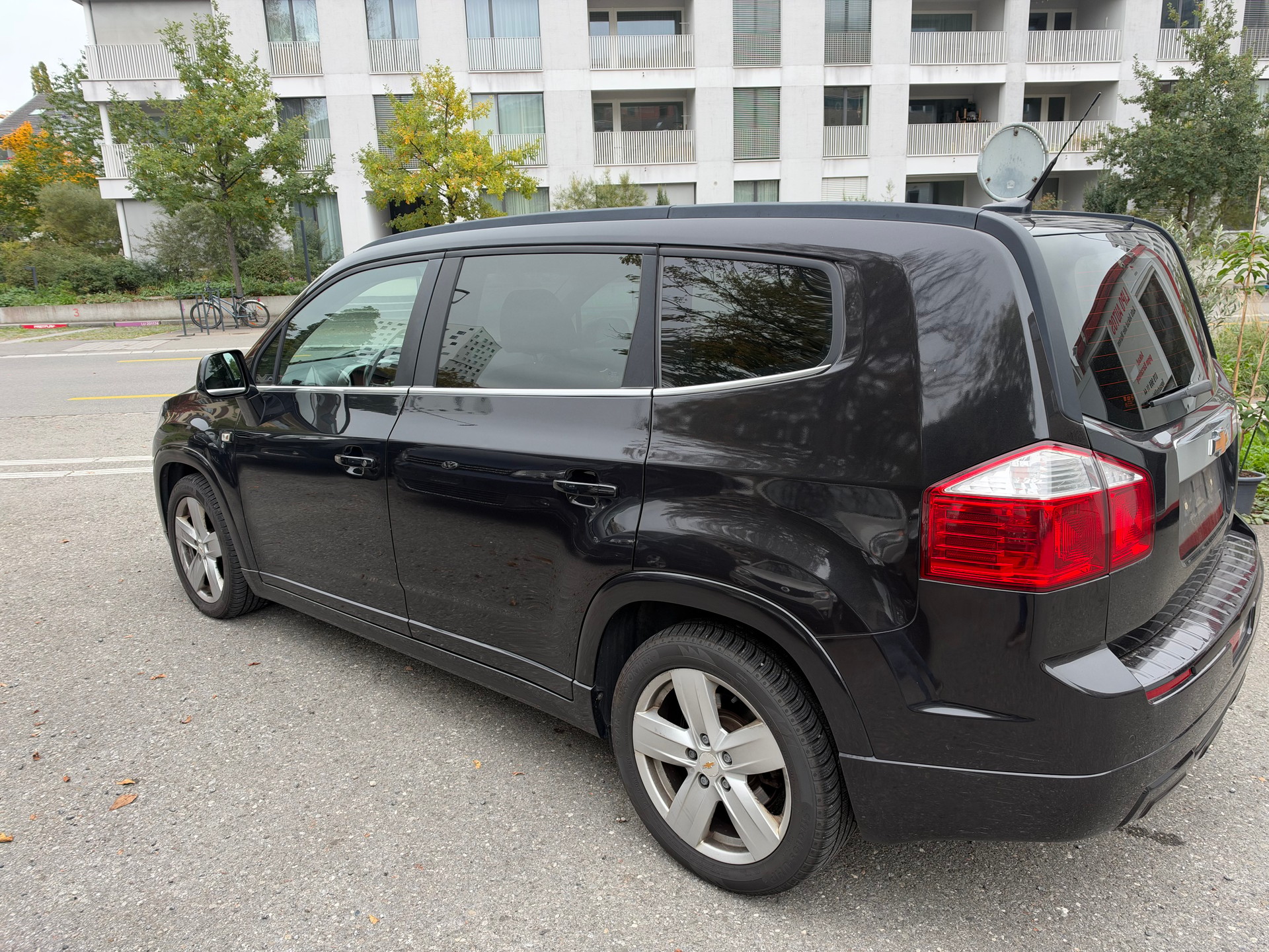 CHEVROLET Orlando 2.0 VCDi LTZ Automatic-image-2