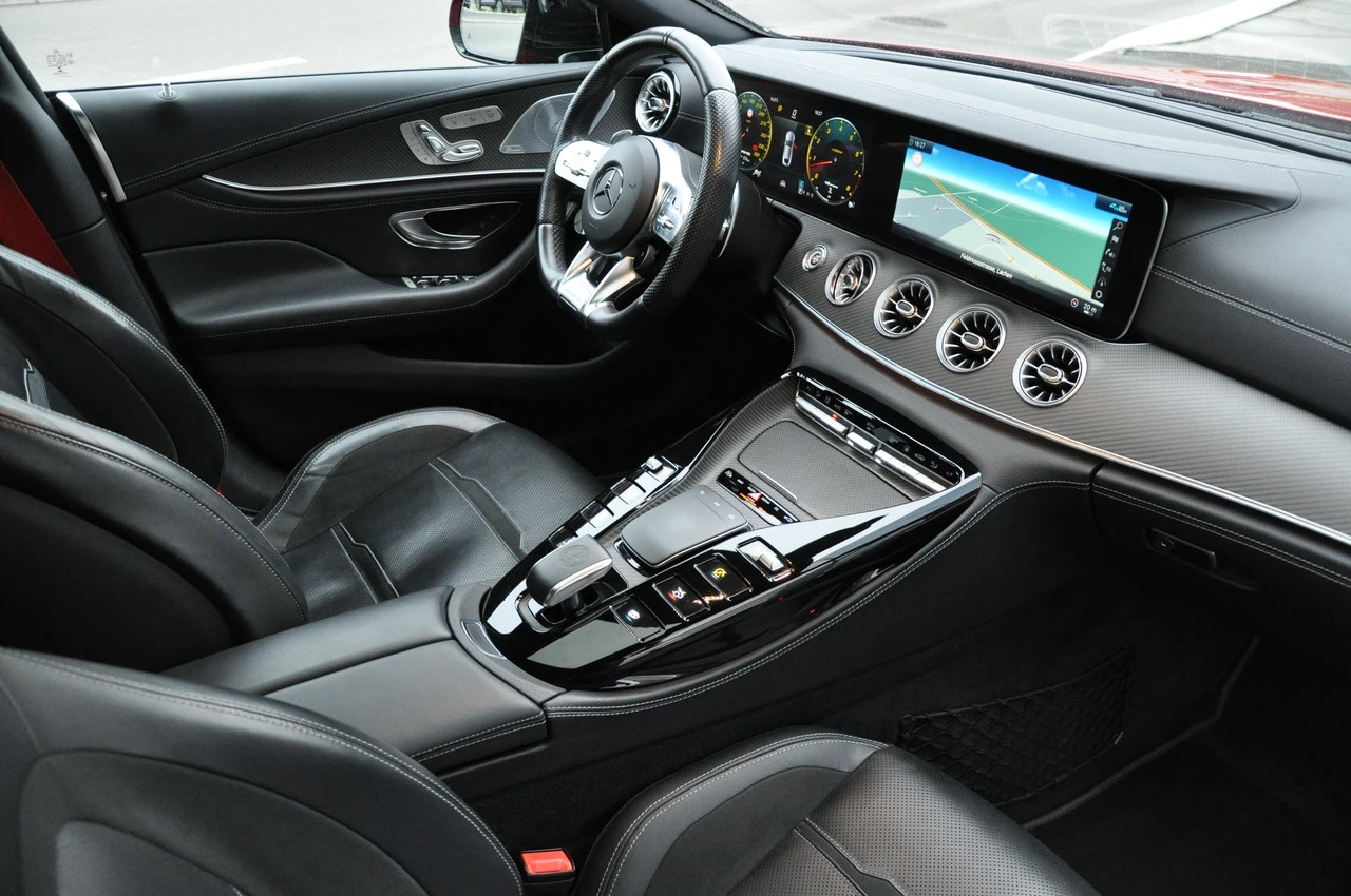 MERCEDES-BENZ AMG GT 4 63 4Matic+ Speedshift MCT-image-13