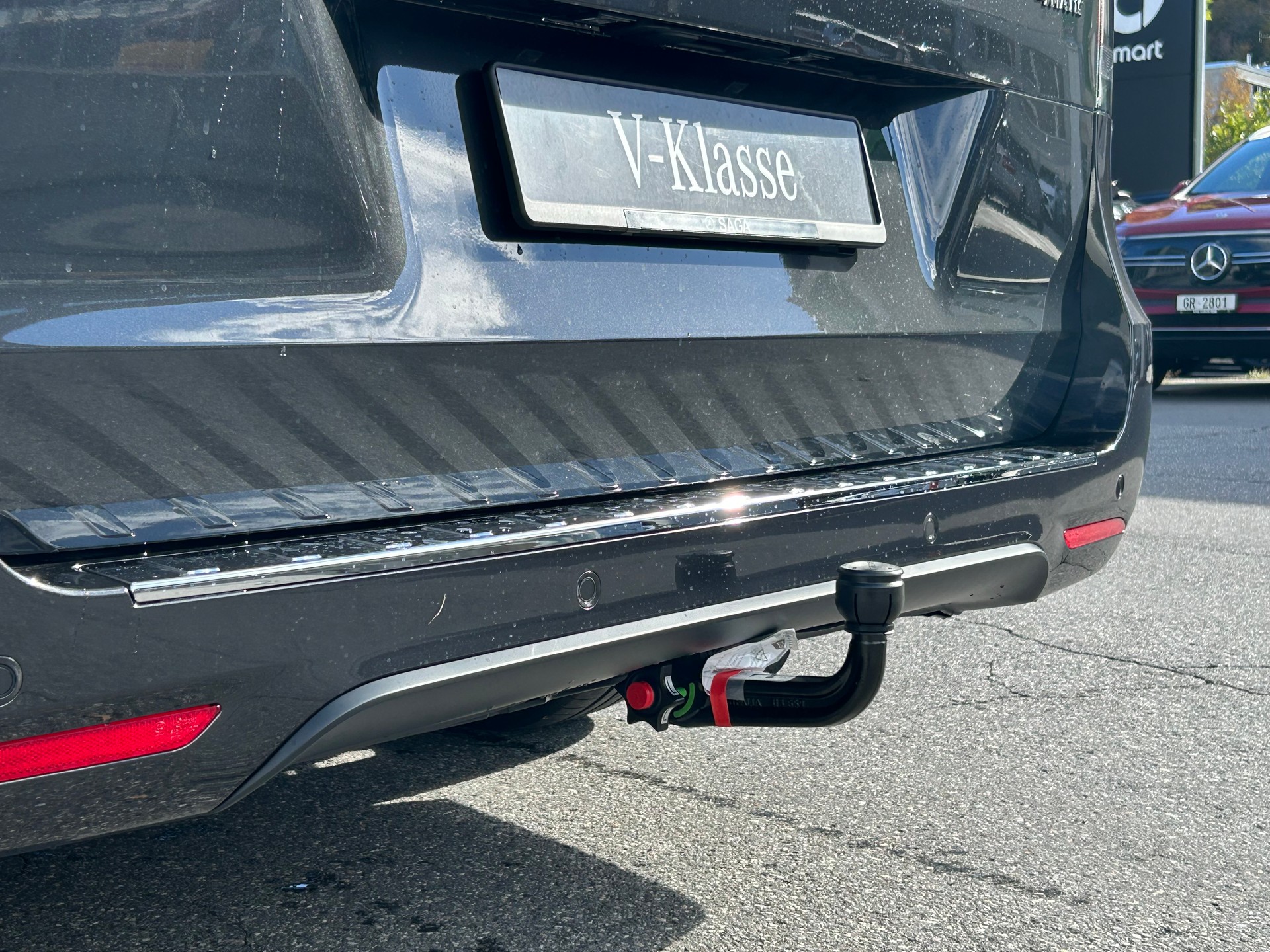 MERCEDES-BENZ V 300 d Exclusive L SWISS EDITION 4MATIC-image-8