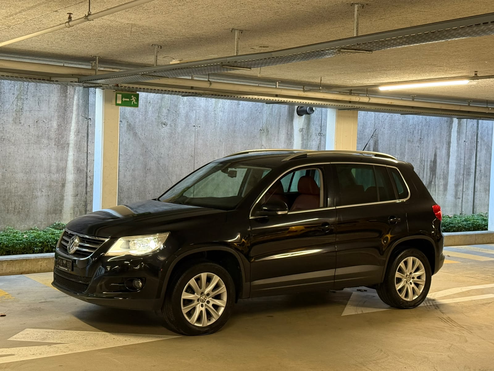 VW Tiguan 2.0 TSI Sport&Style Tiptronic-image-1