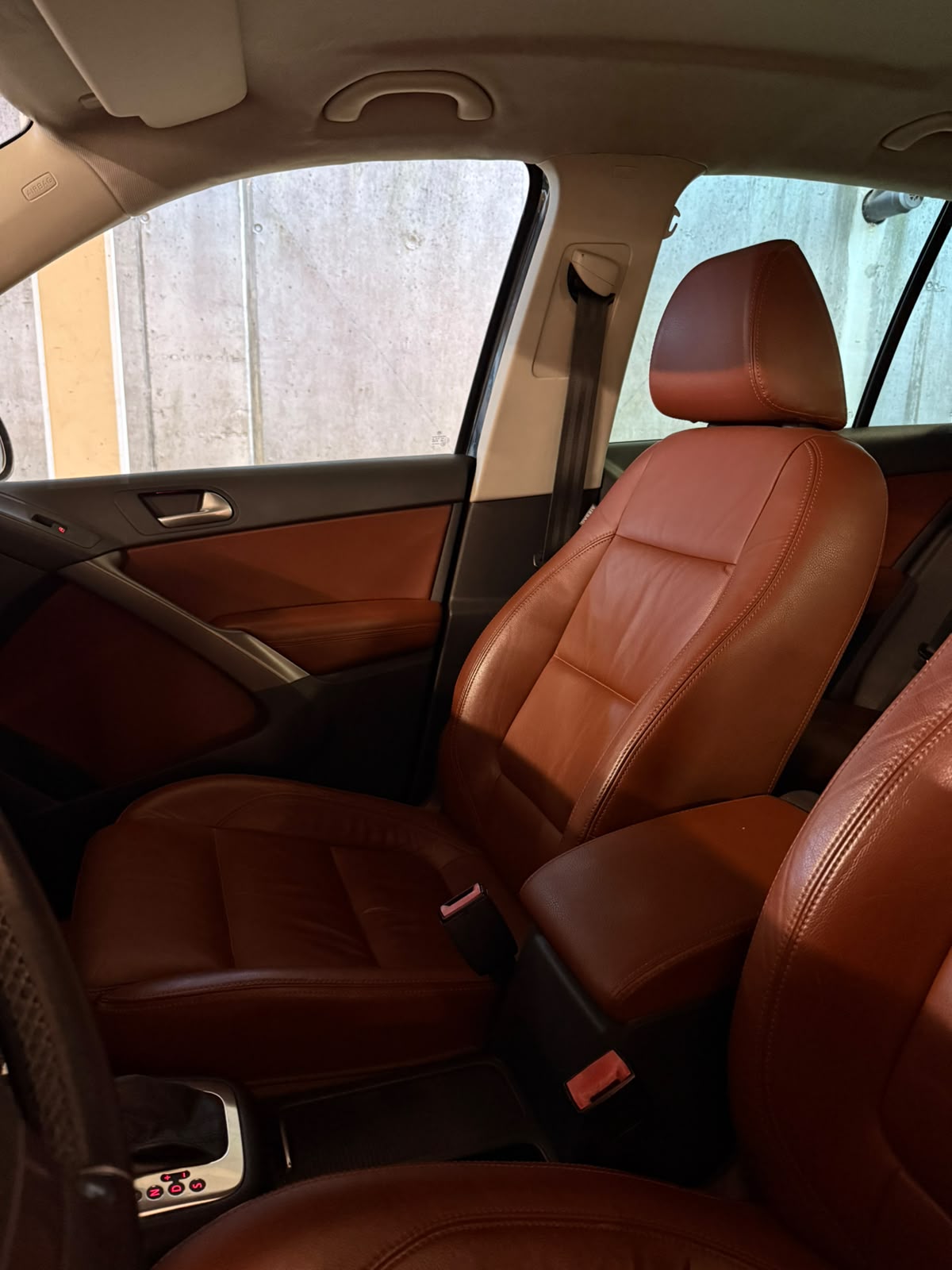VW Tiguan 2.0 TSI Sport&Style Tiptronic-image-14