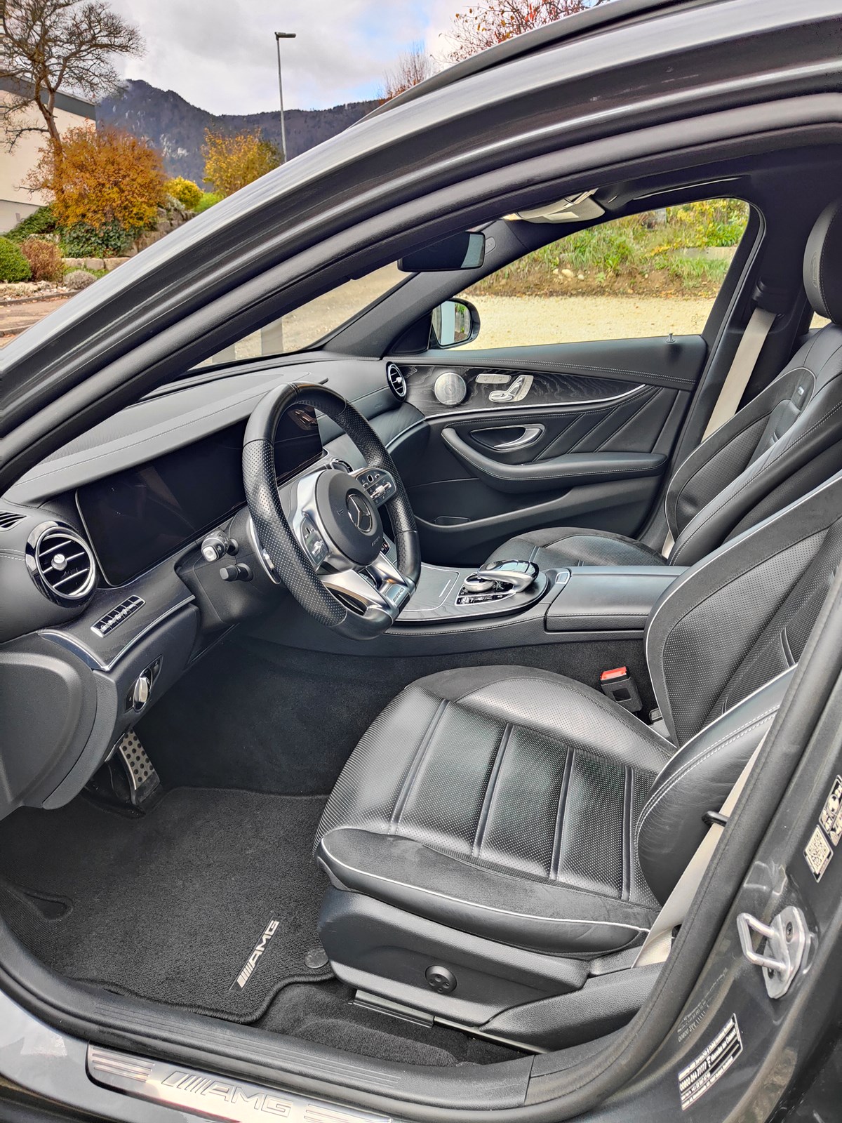 MERCEDES-BENZ E 63 AMG S 4 Matic 9G-Tronic-image-3