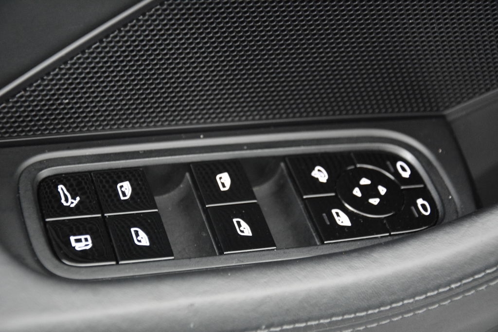 PORSCHE Panamera Turbo S E-Hybrid Turismo PDK-image-25