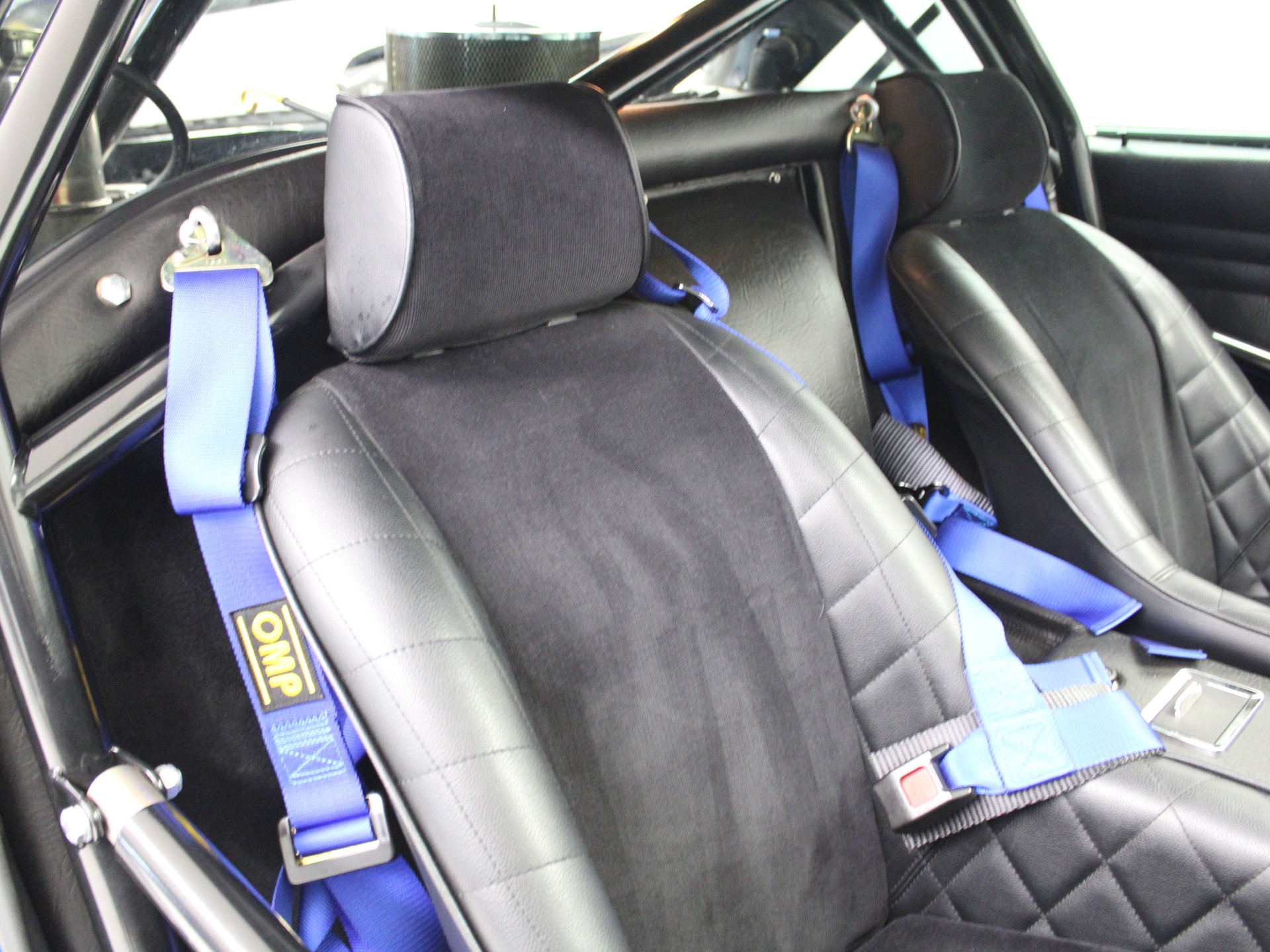 DE TOMASO PANTERA GT4-image-6