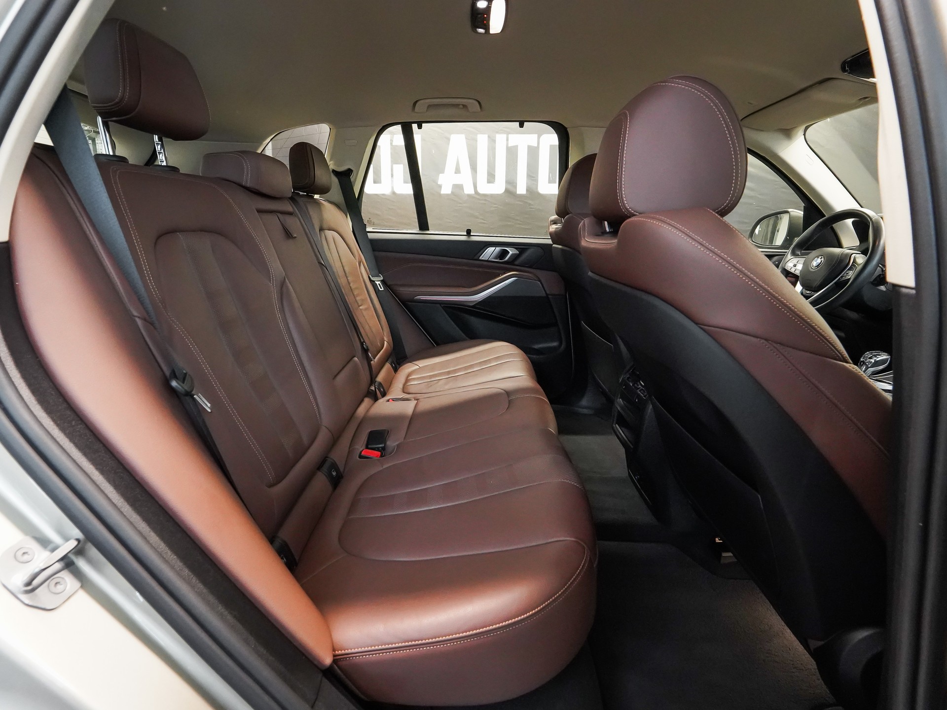 BMW X5 xDrive 30d Steptronic-image-13