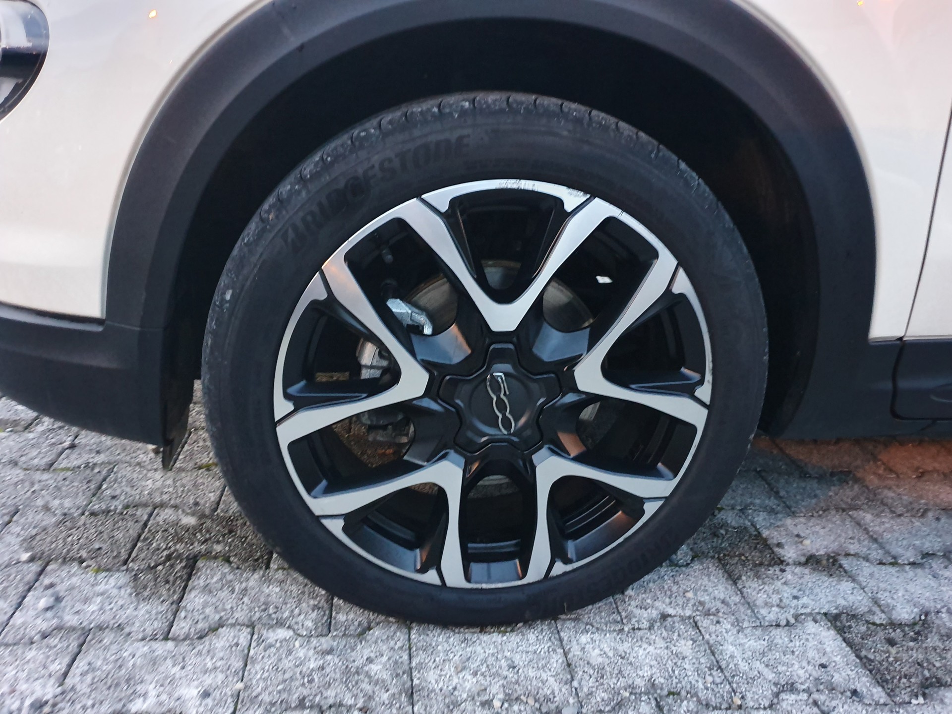 FIAT 500X 1.3 GSE City Cross-image-14