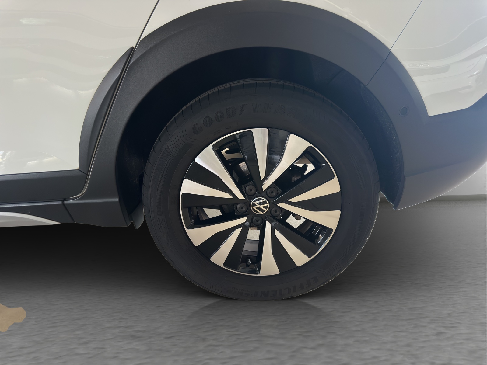 VW Taigo 1.0 TSI Life DSG-image-4