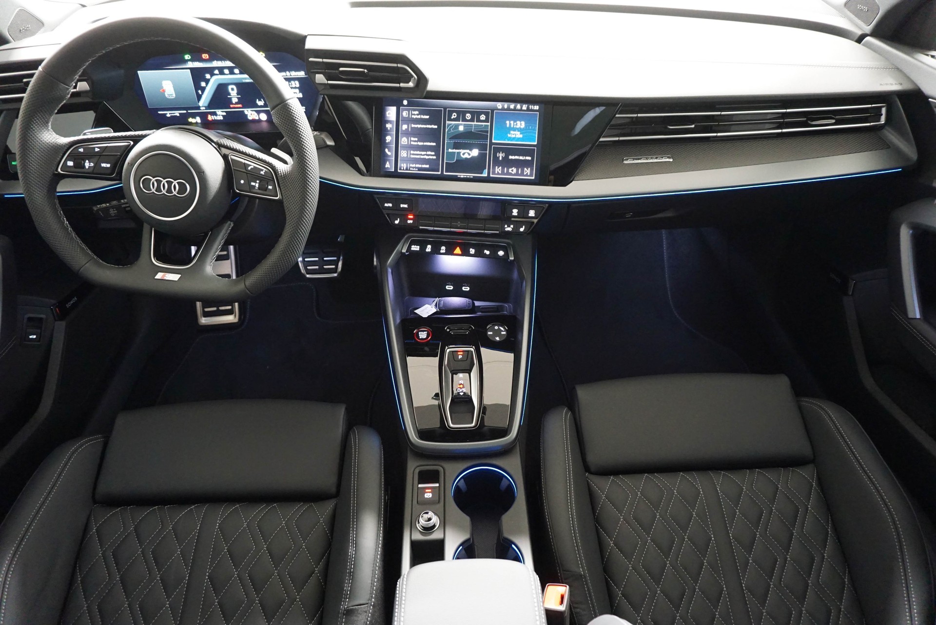 AUDI S3 Sportback TFSI quattro S-tronic-image-8