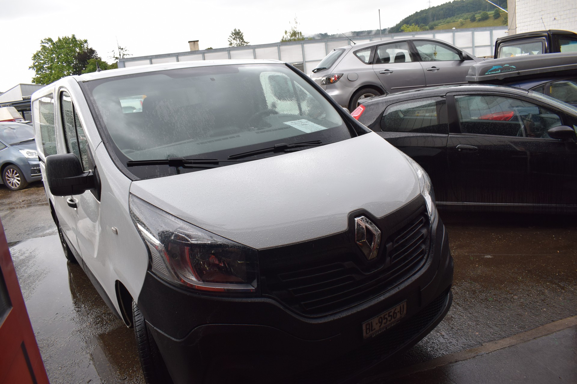 RENAULT Trafic 1.6 dCi 95 2.7t Access L1H1-image-1