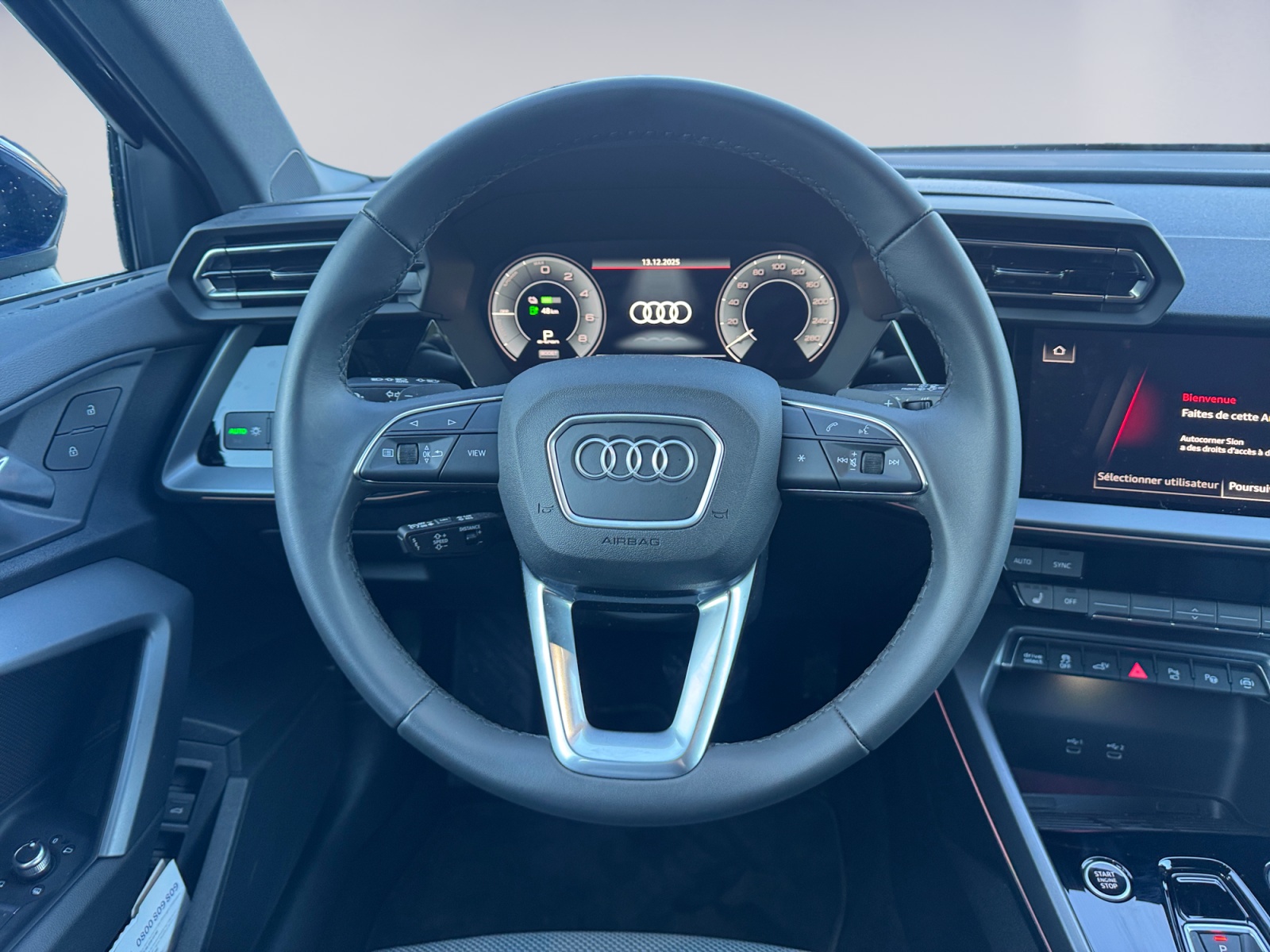 AUDI A3 Sportback 40 TFSI e advanced Attraction S-tronic-image-11