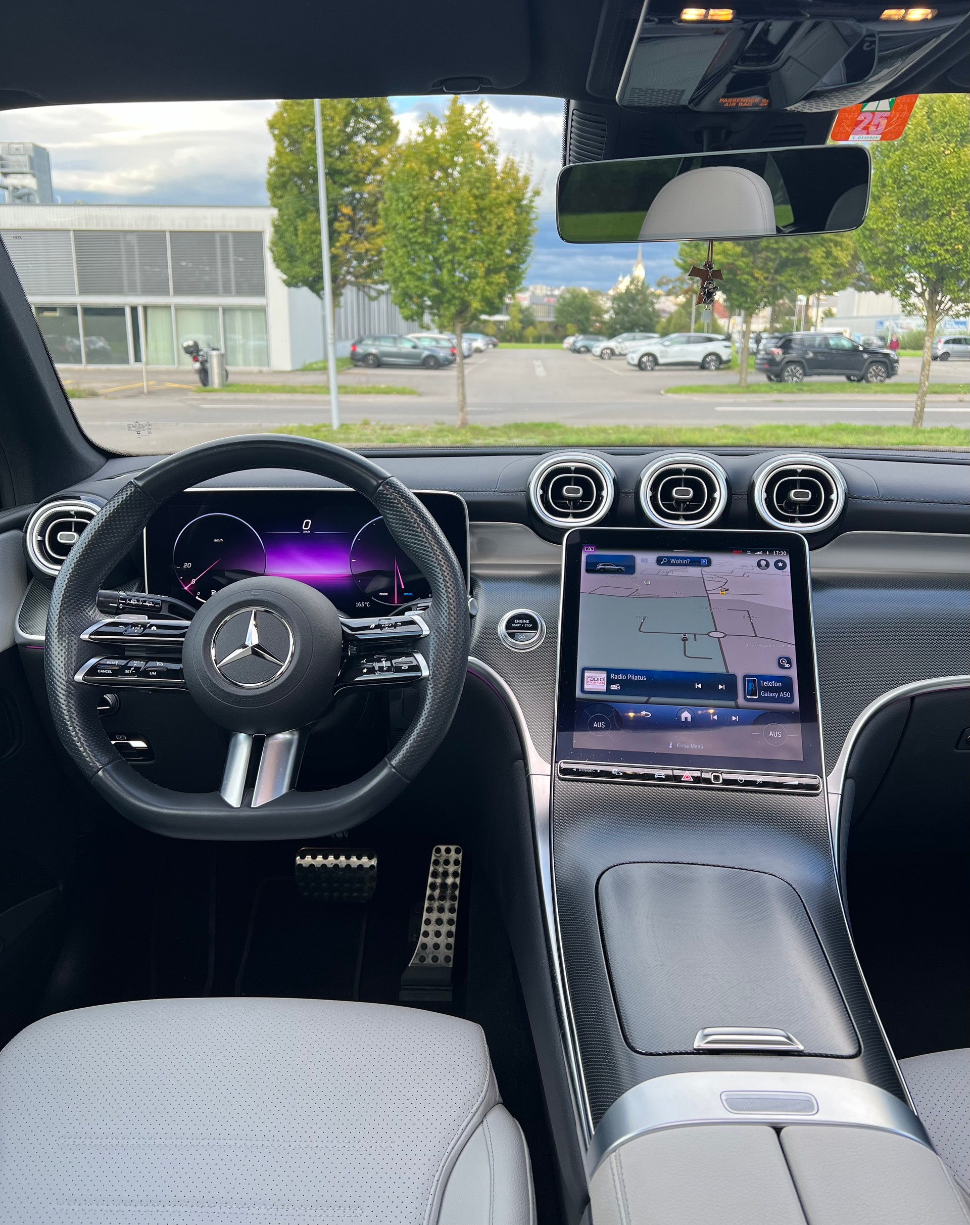 MERCEDES-BENZ GLC 220 d 4Matic 9G-Tronic AMG-Line (Leasing möglich)-image-4