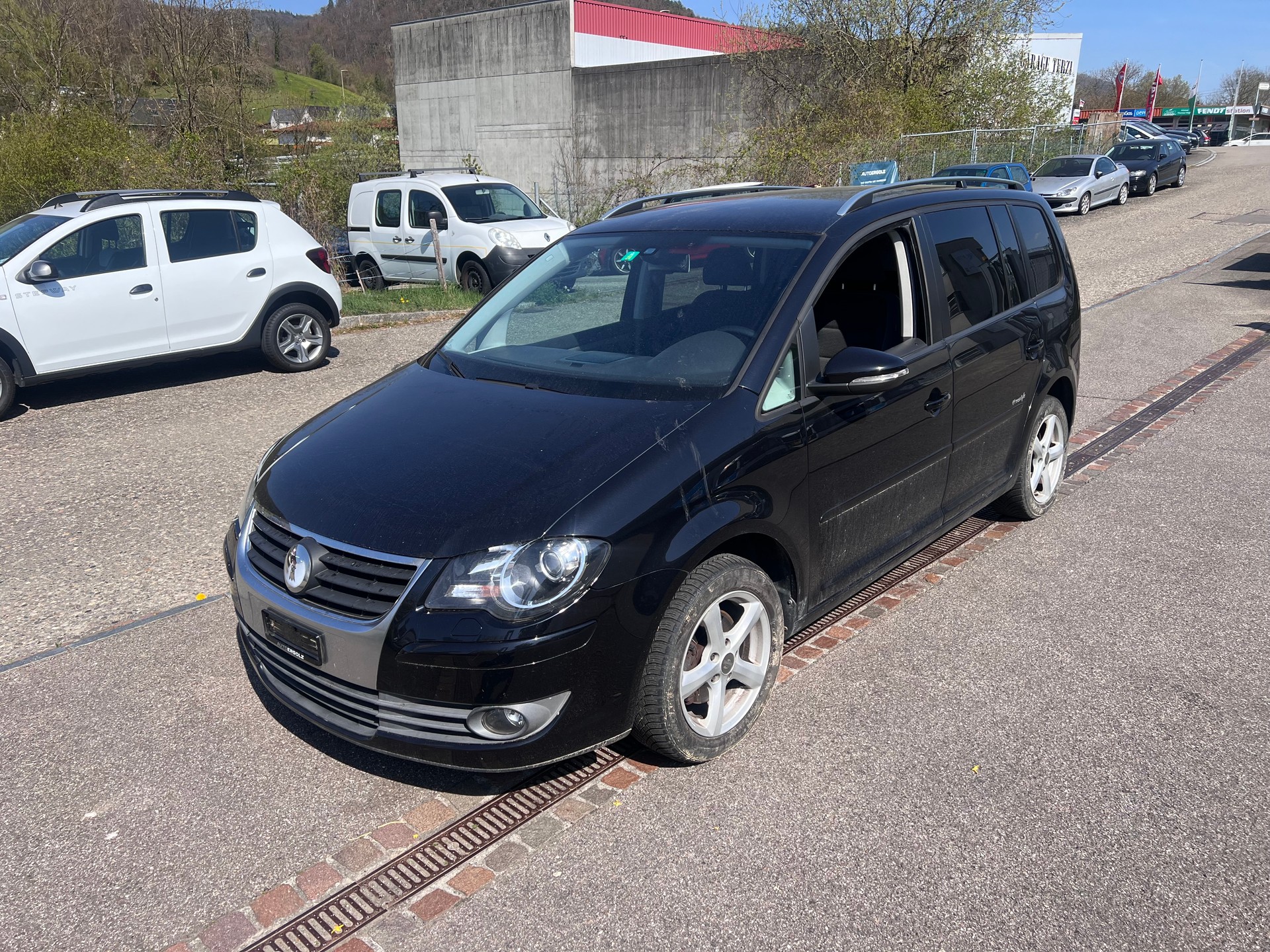 VW Touran 1.4 TSI Trendline DSG-image-0