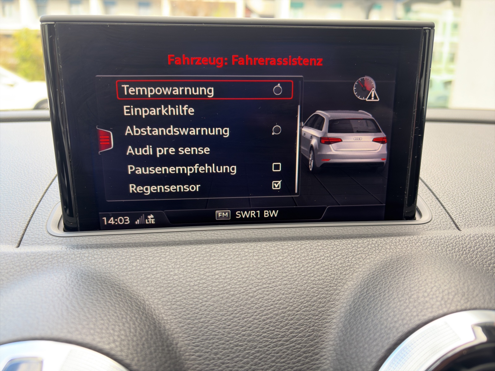 AUDI A3 Sportback 2.0 TFSI Design quattro S-tronic-image-14