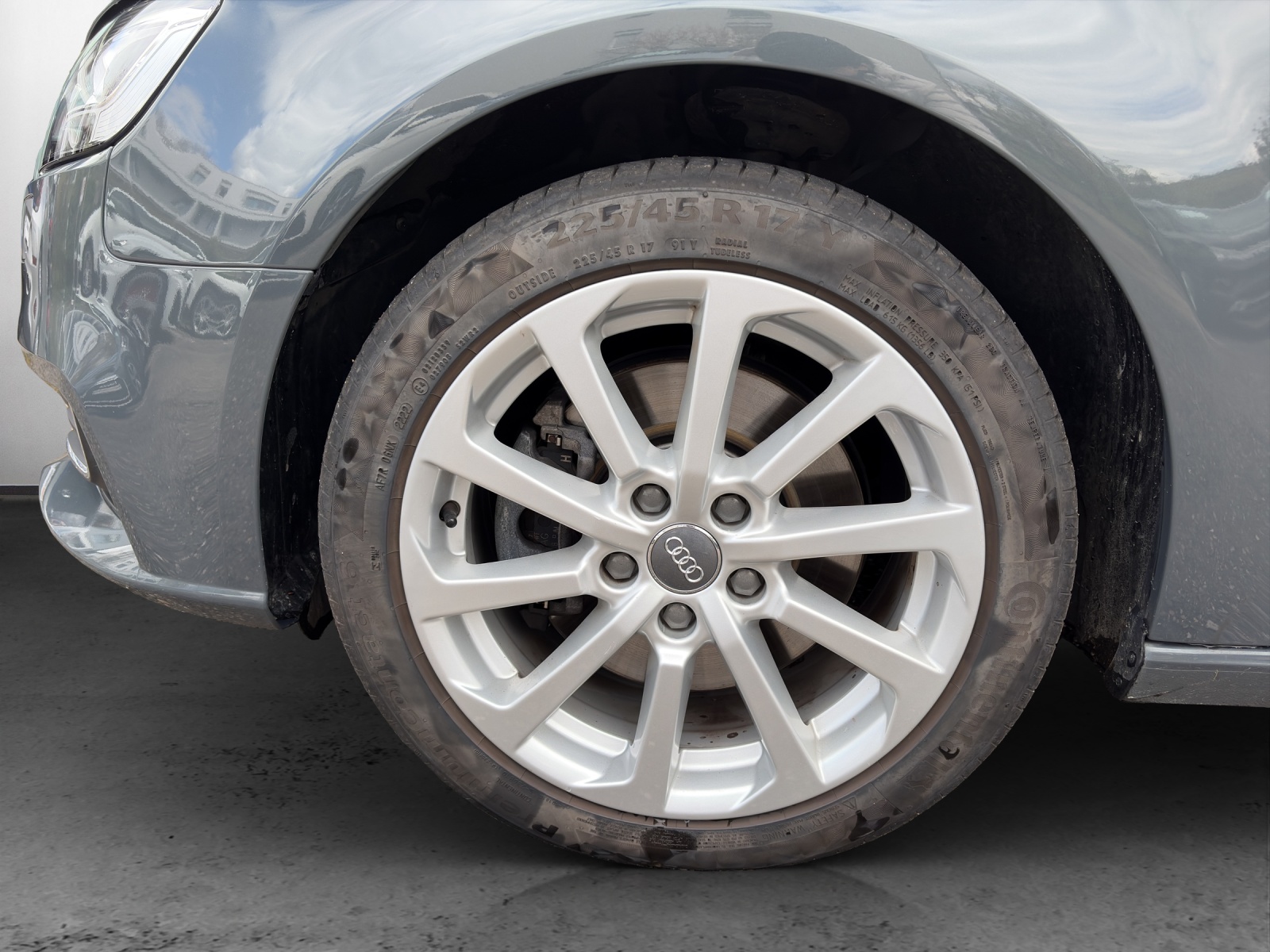 AUDI A3 Sportback 2.0 TFSI Design quattro S-tronic-image-12