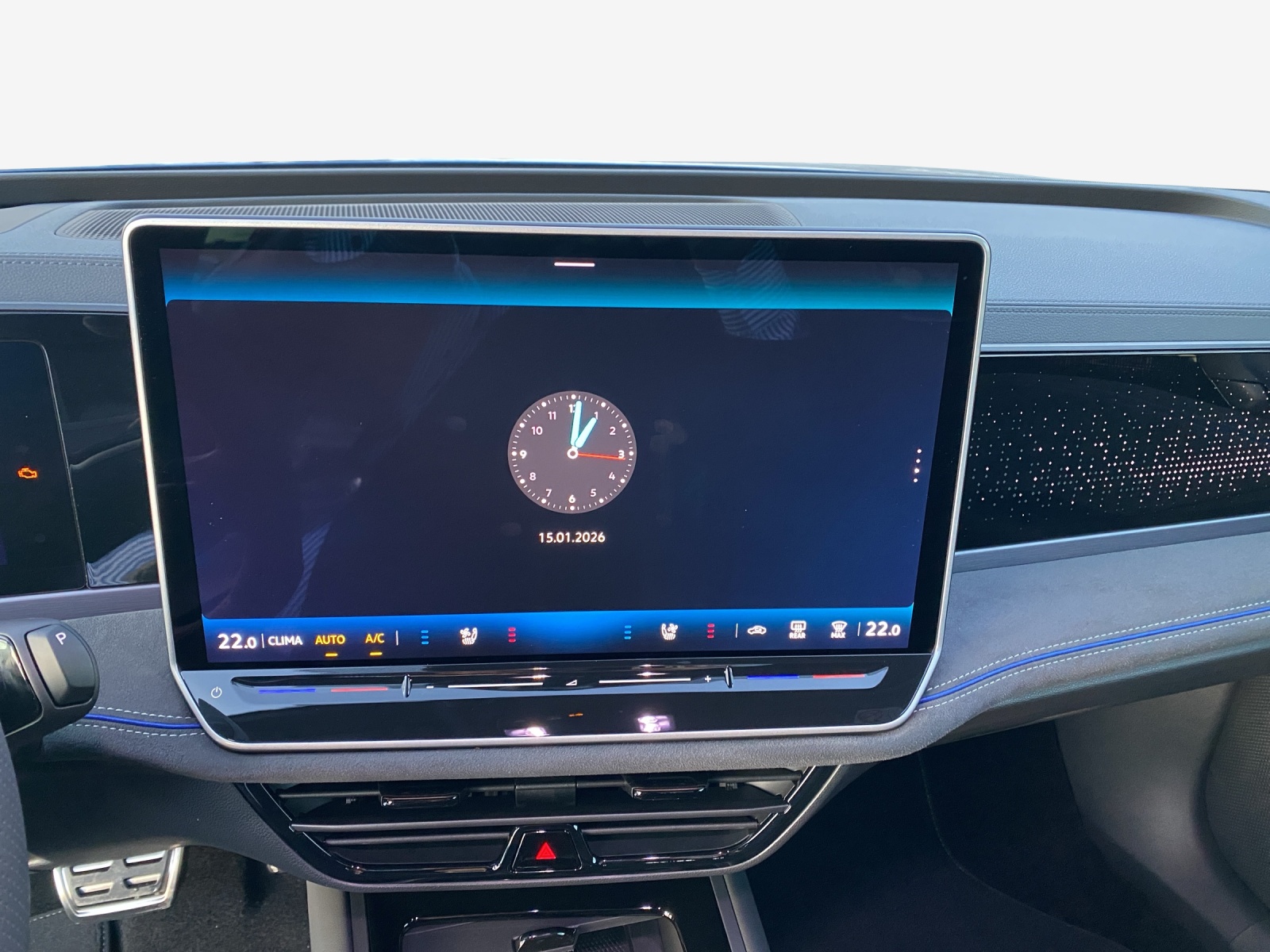 VW Passat R-line 2.0TSI 265PS DSG 4Motion-image-10