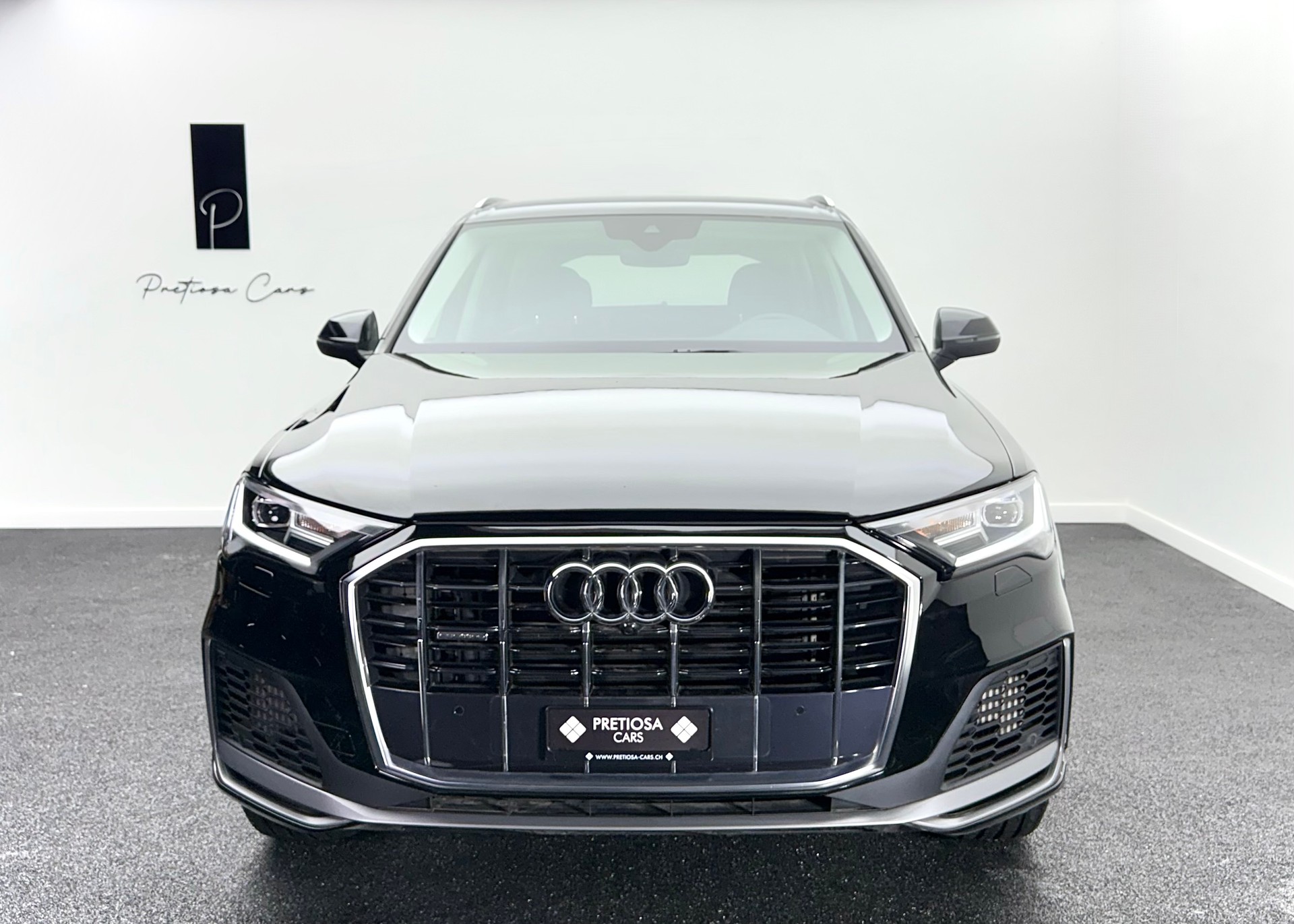AUDI Q7 55 TFSI e quattro PHEV S line tiptronic-showroom-element-2