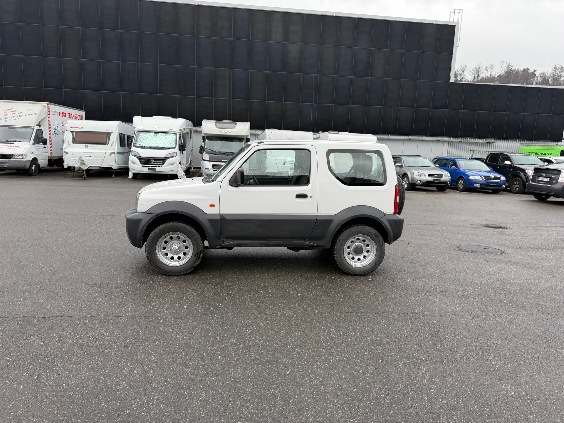SUZUKI Jimny 1.3 16V Country-image-3