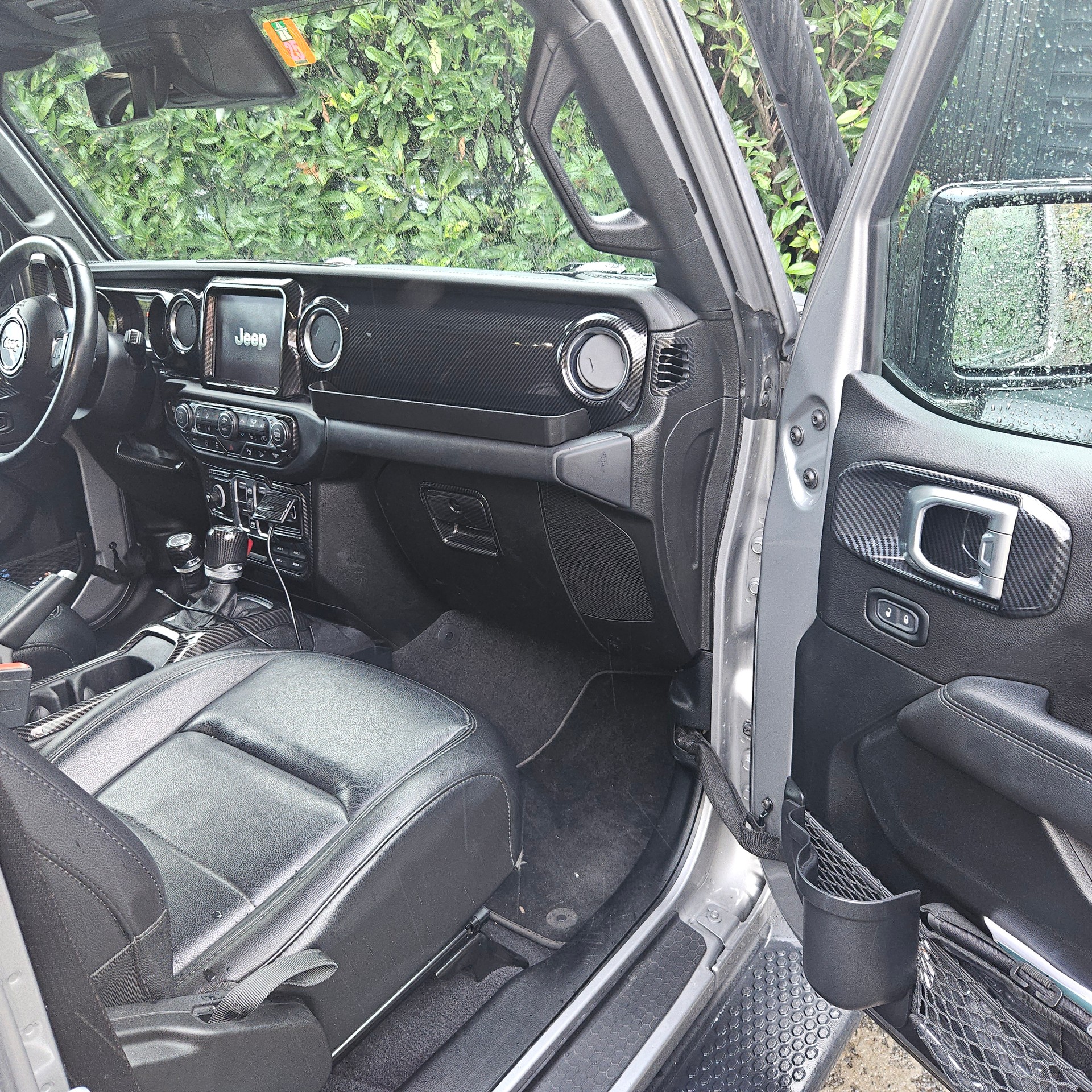 JEEP Wrangler 2.0 Unlimited Sport Automatic-image-8