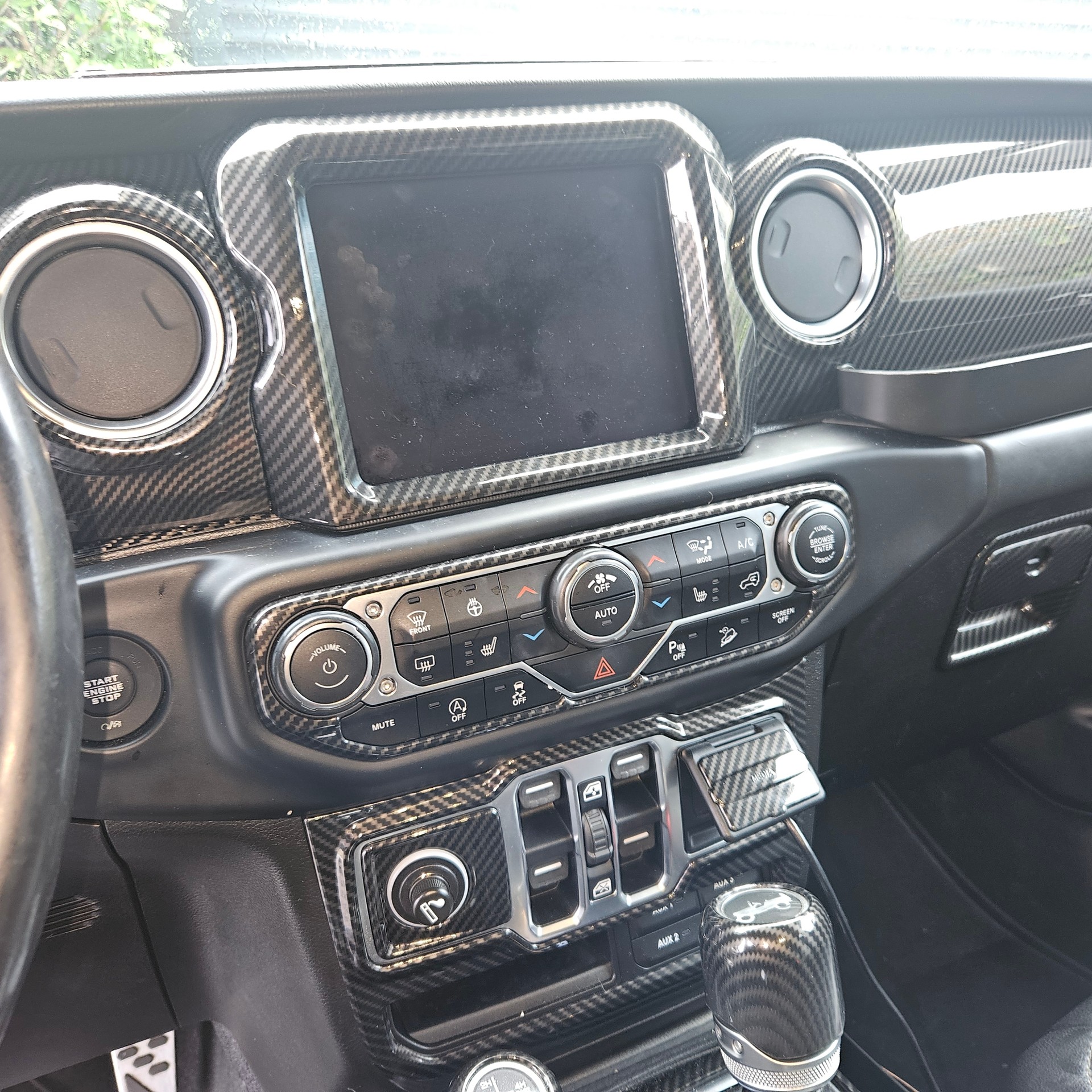 JEEP Wrangler 2.0 Unlimited Sport Automatic-image-9
