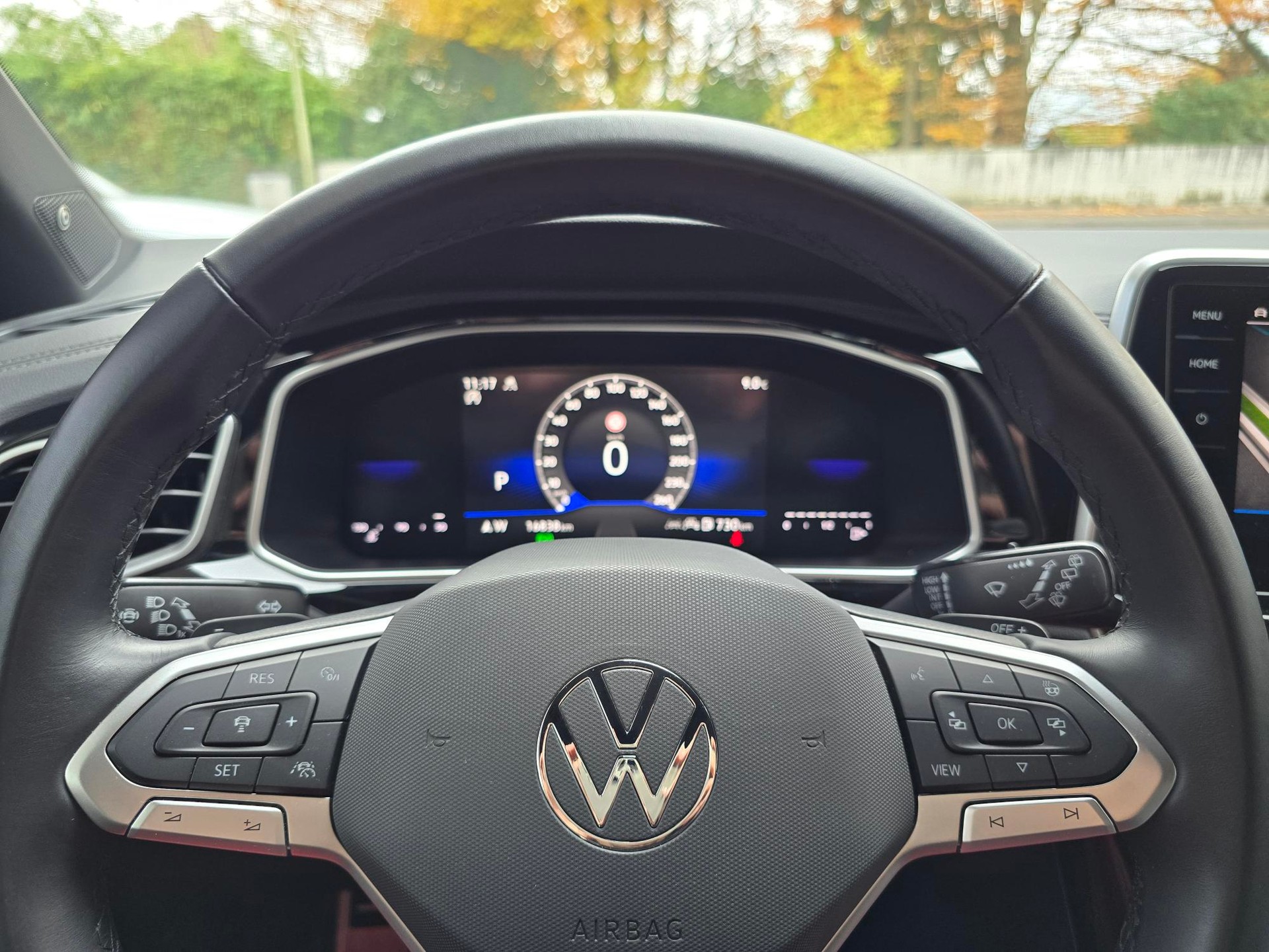 VW T-Roc 2.0 TSI R-Line DSG 4Motion-image-14