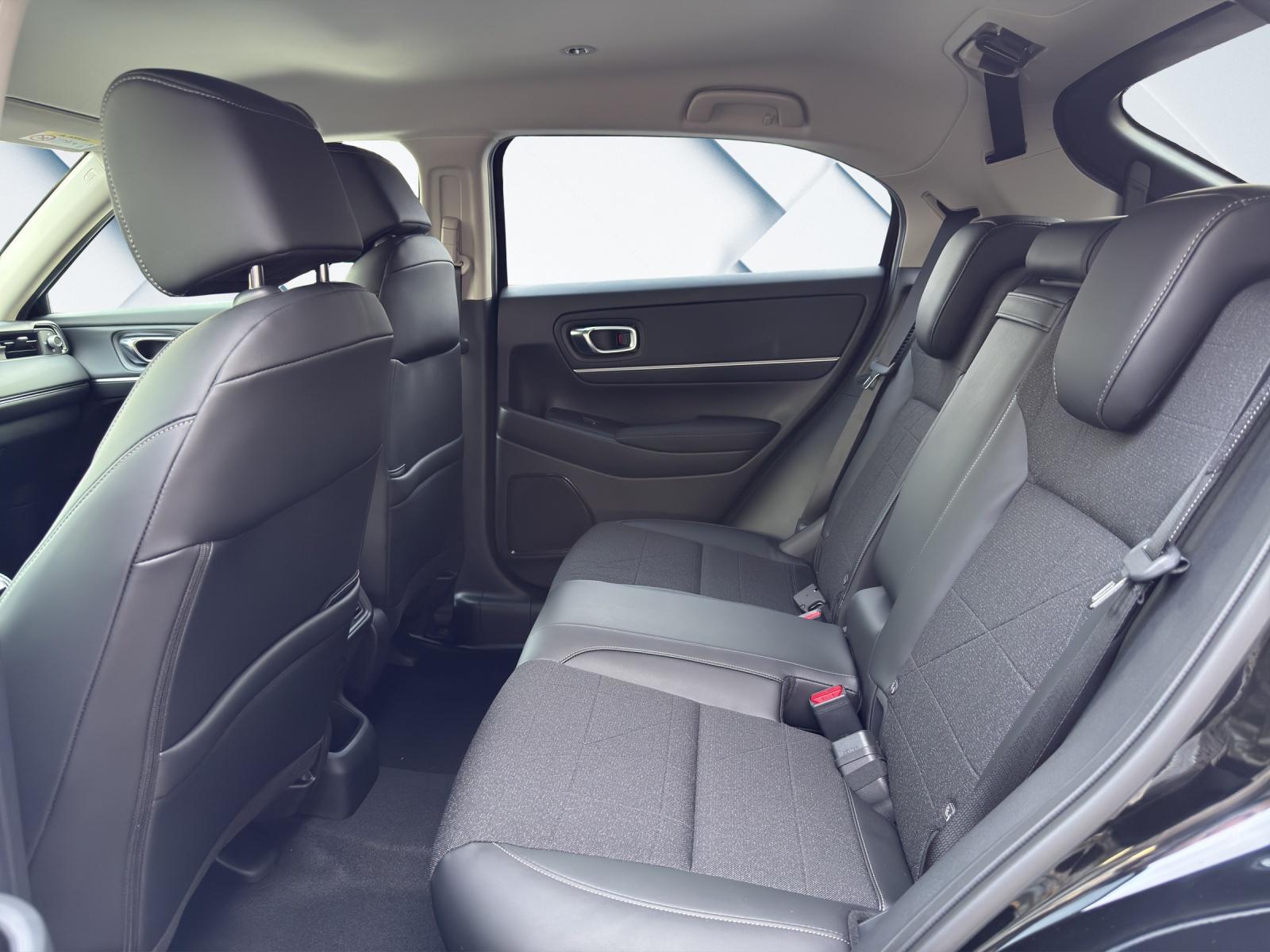 HONDA HR-V 1.5 i-MMD Advance, Leasing Aktion 1.9%, bis 8 Jahre oder 160'000 KM Garantie-image-9