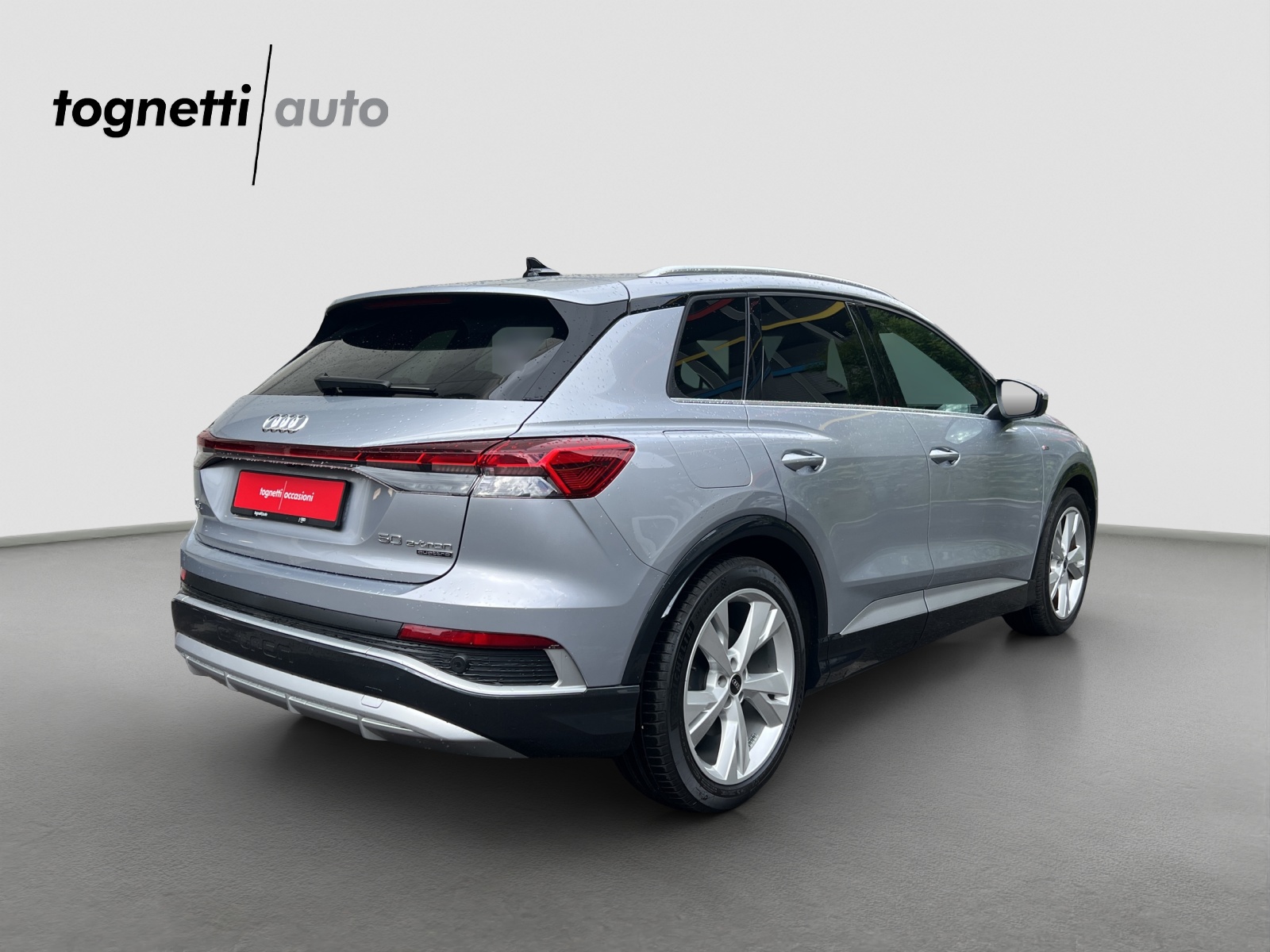 AUDI Q4 e-tron 50 quattro-image-3