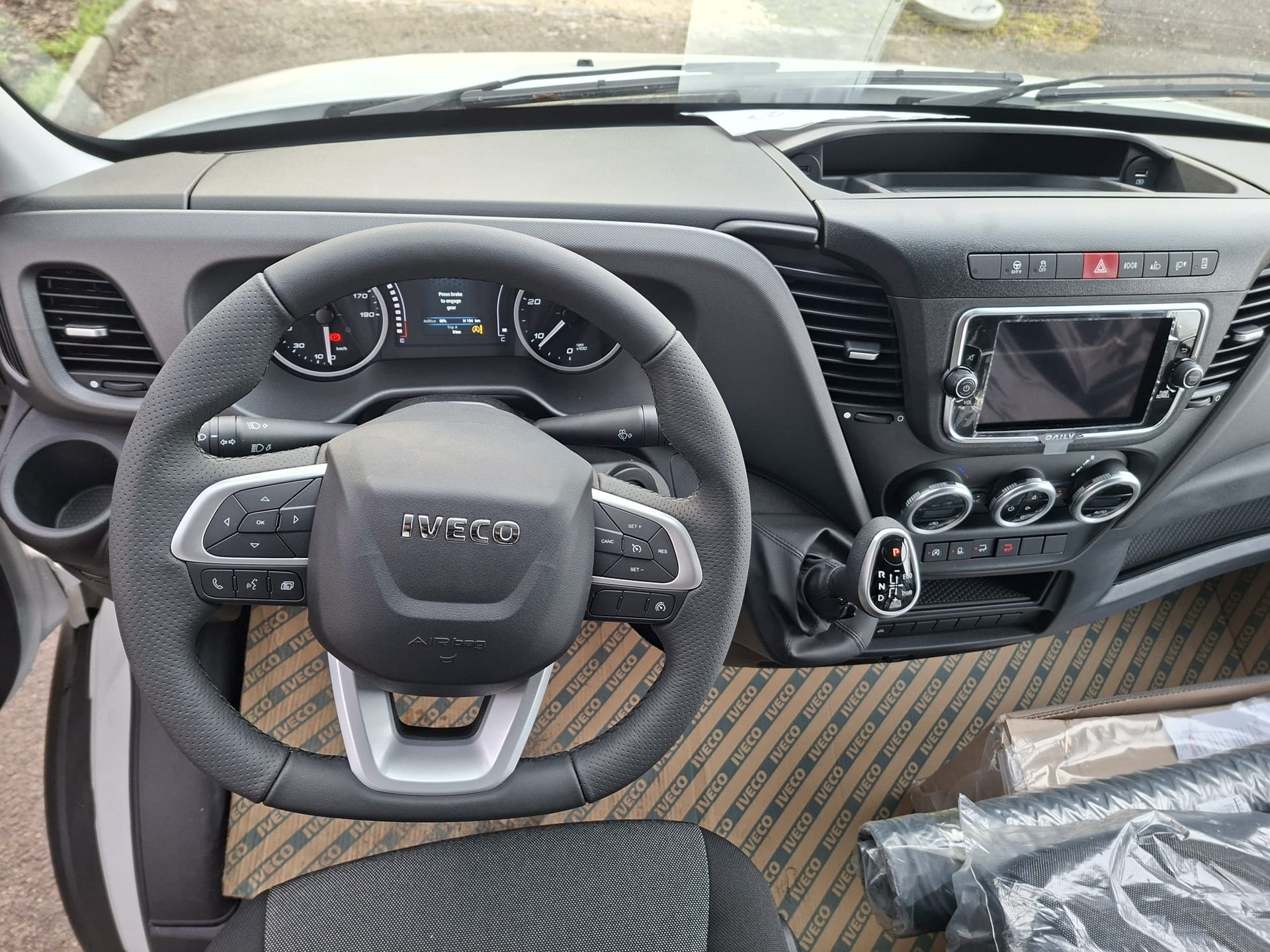 IVECO 35S16A8-image-9
