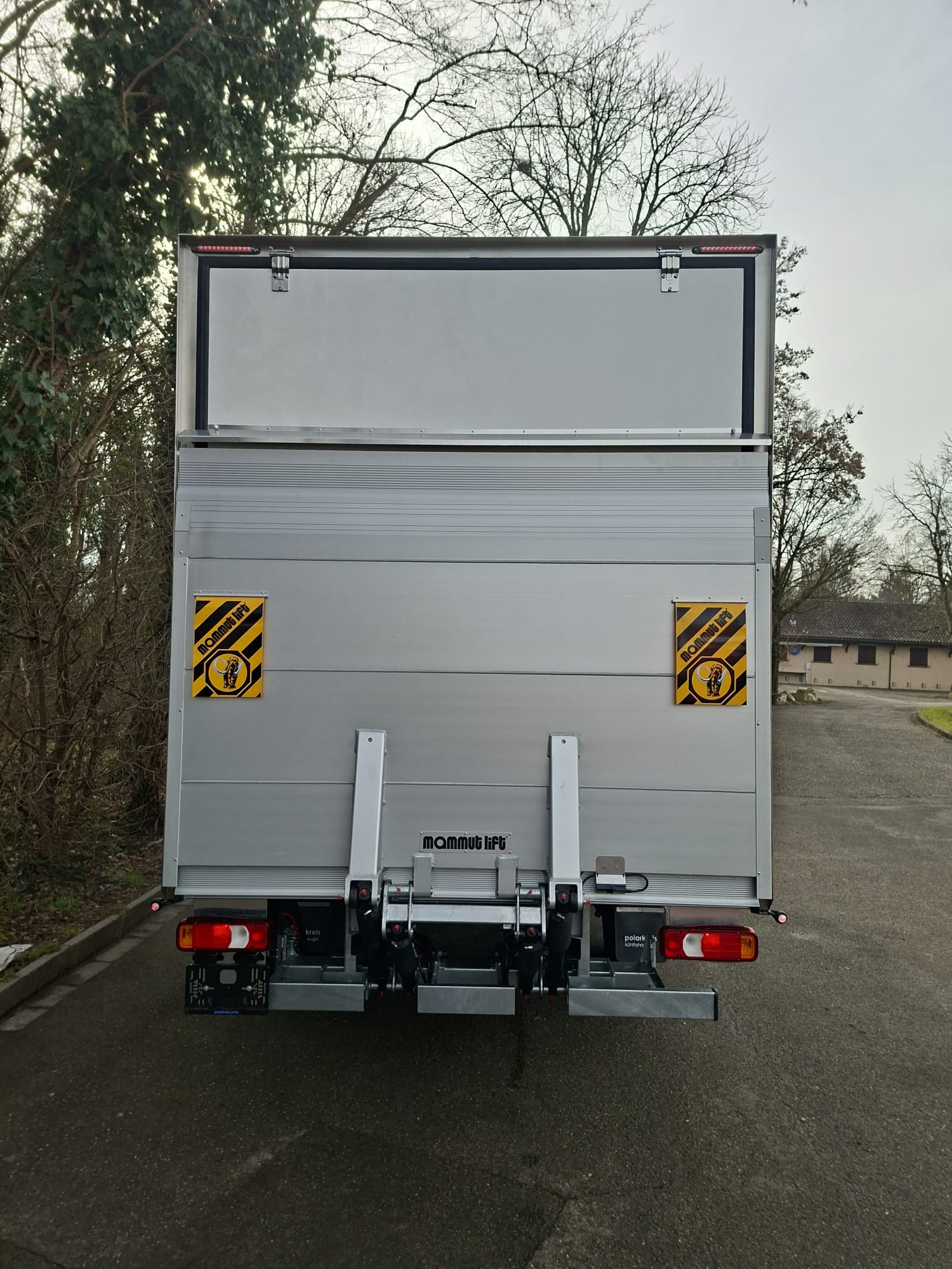 IVECO 35S16A8-showroom-element-3