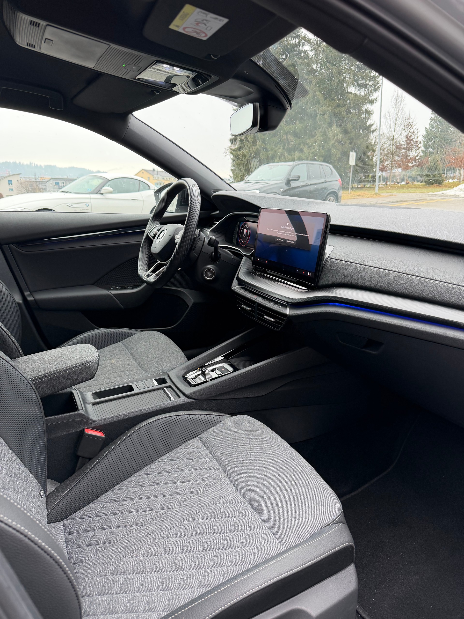 SKODA Octavia Combi 1.5 TSI mHEV DSG Sport Line-image-10