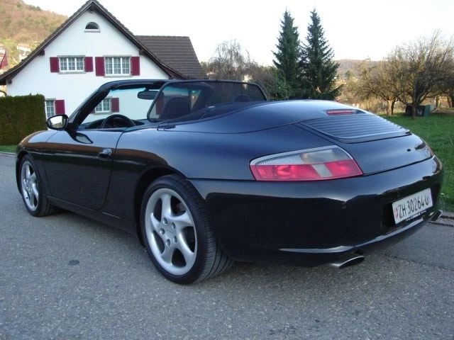 PORSCHE 911 Carrera 4 Cabrio * 320 PS *-image-2