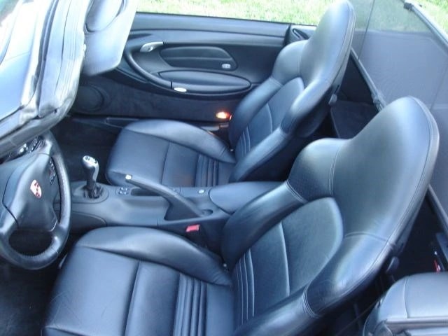 PORSCHE 911 Carrera 4 Cabrio * 320 PS *-image-6
