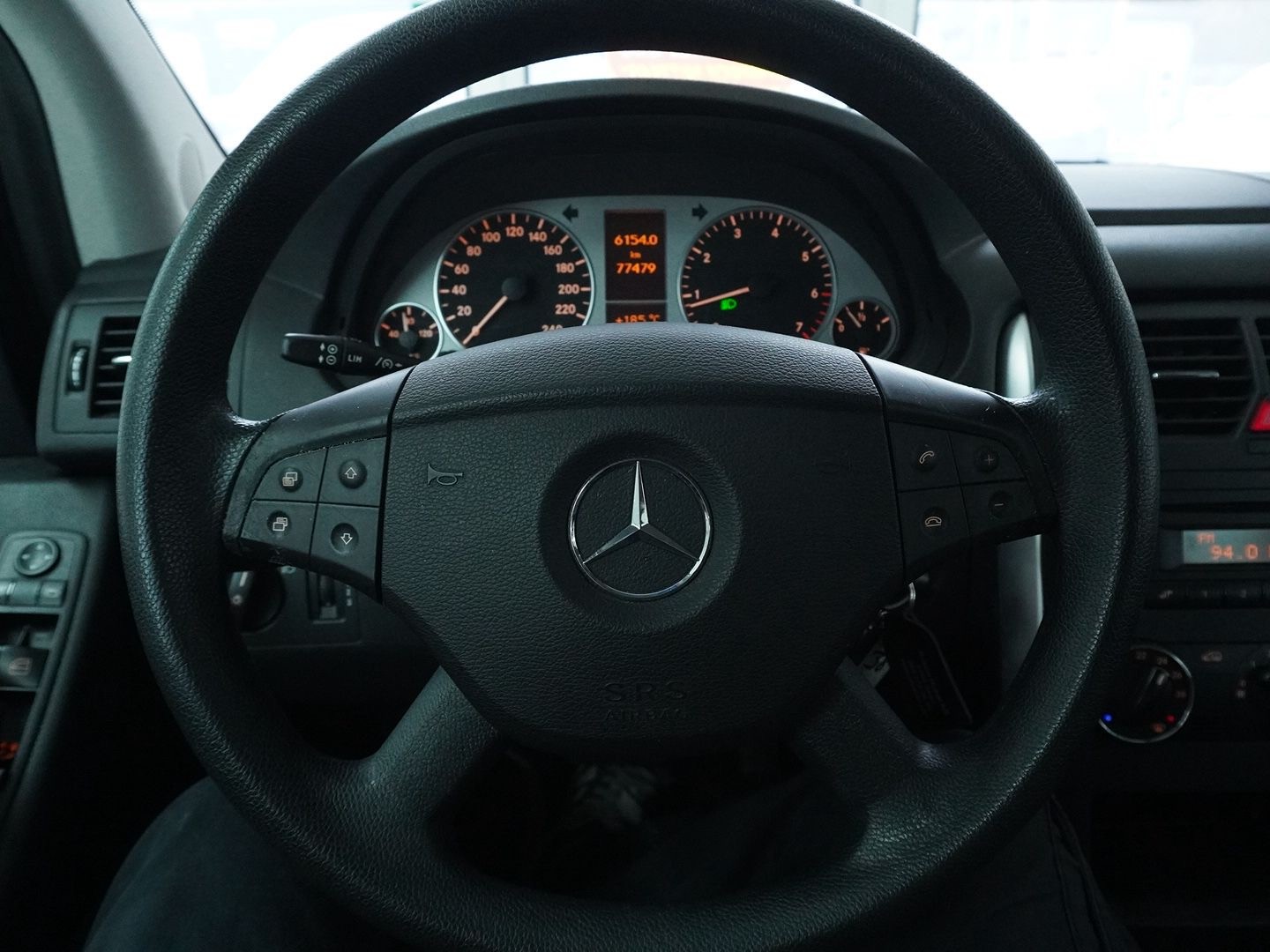 MERCEDES-BENZ B 150-image-5