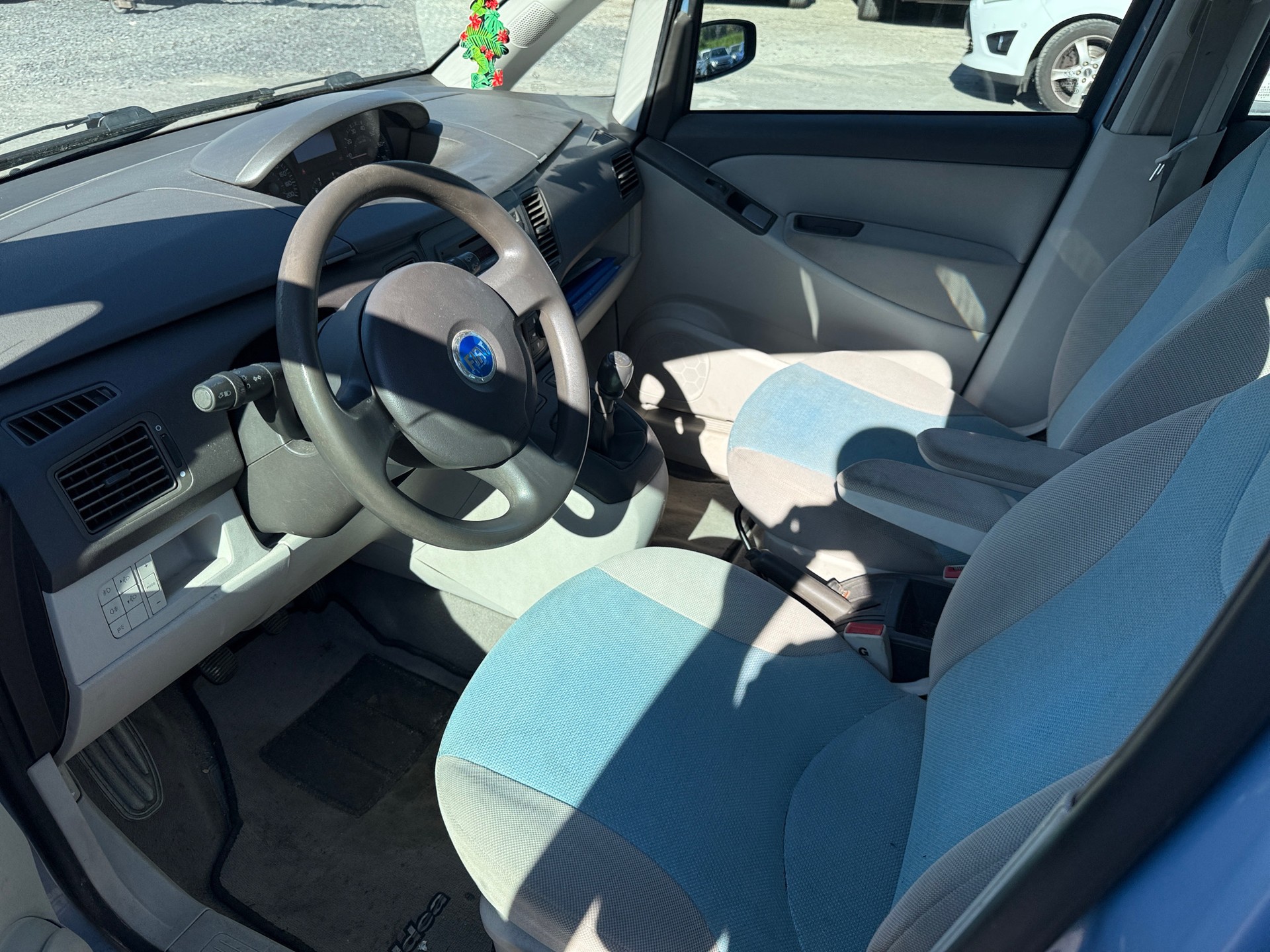 FIAT Idea 1.4 16V Emotion-image-8