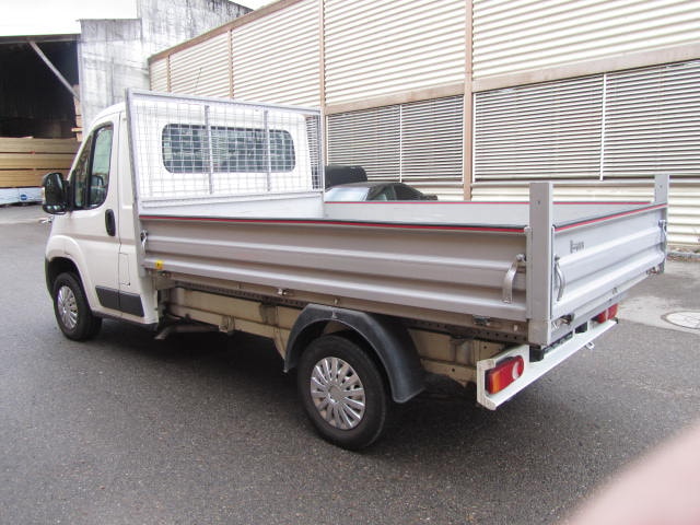 PEUGEOT Boxer 2.0 HDI 335 Active L2-image-3