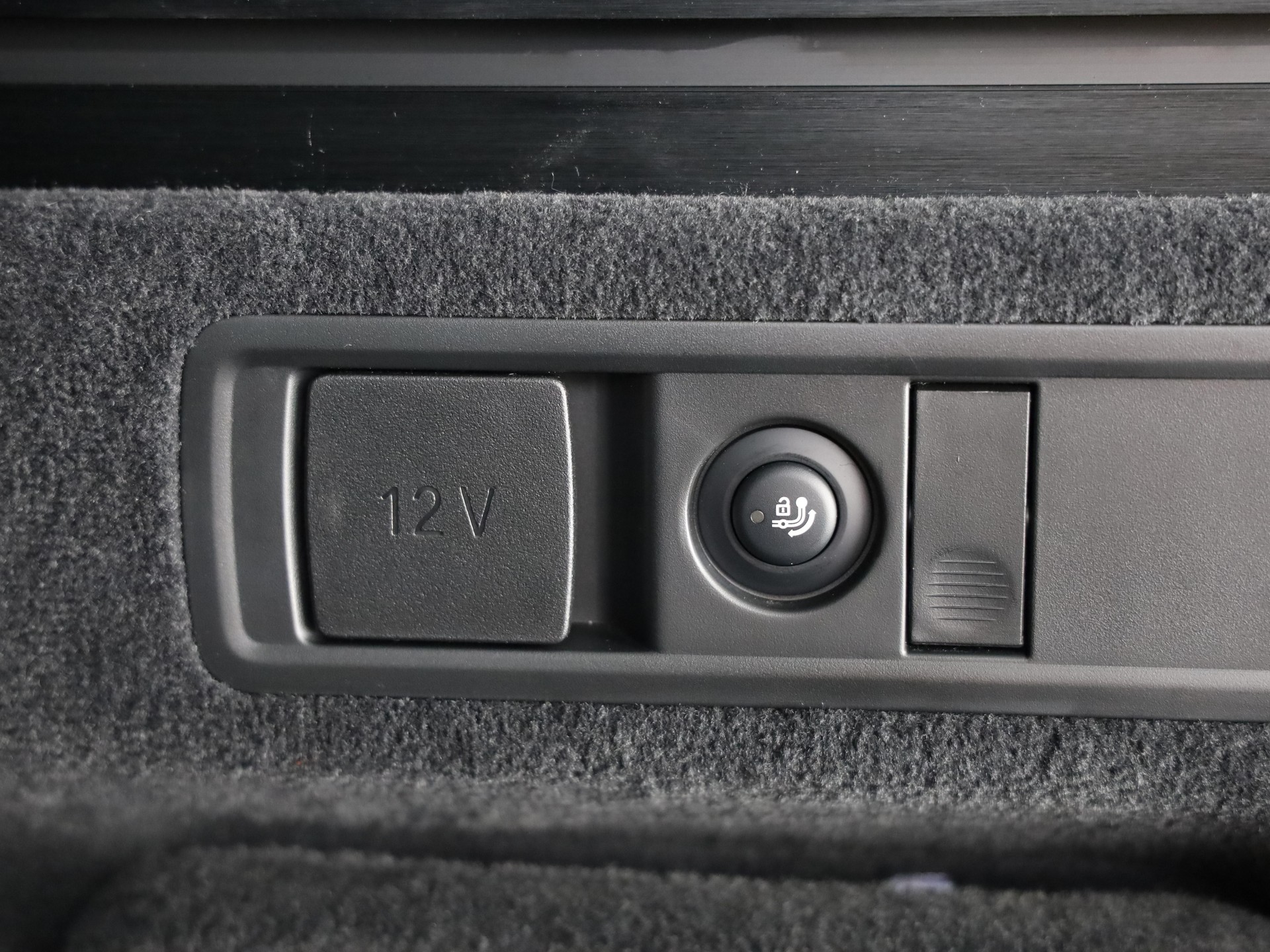 BMW X5 40d xDrive SAG-image-6