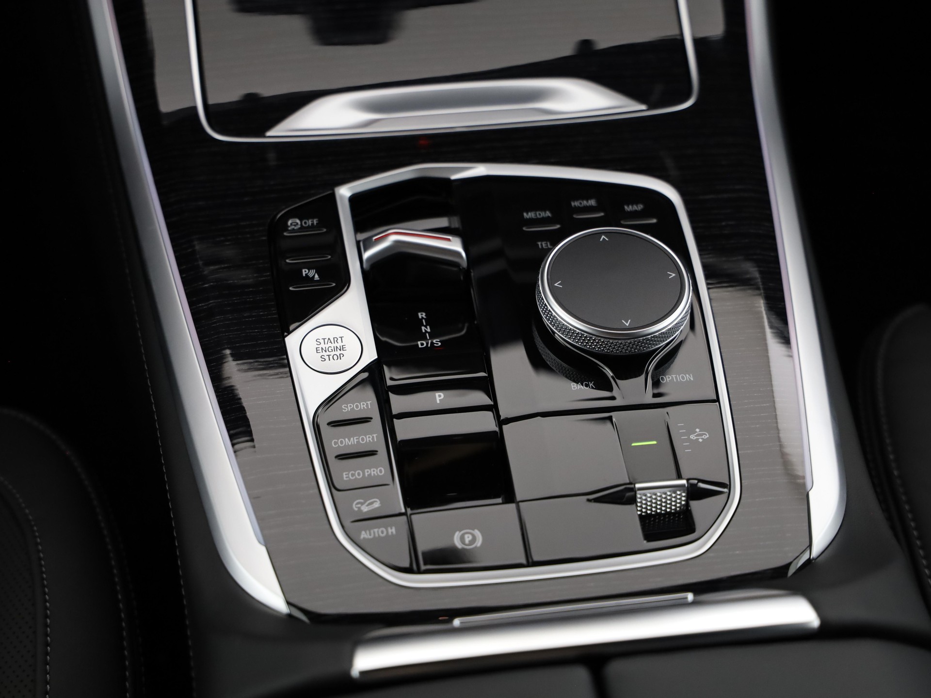 BMW X5 40d xDrive SAG-image-14