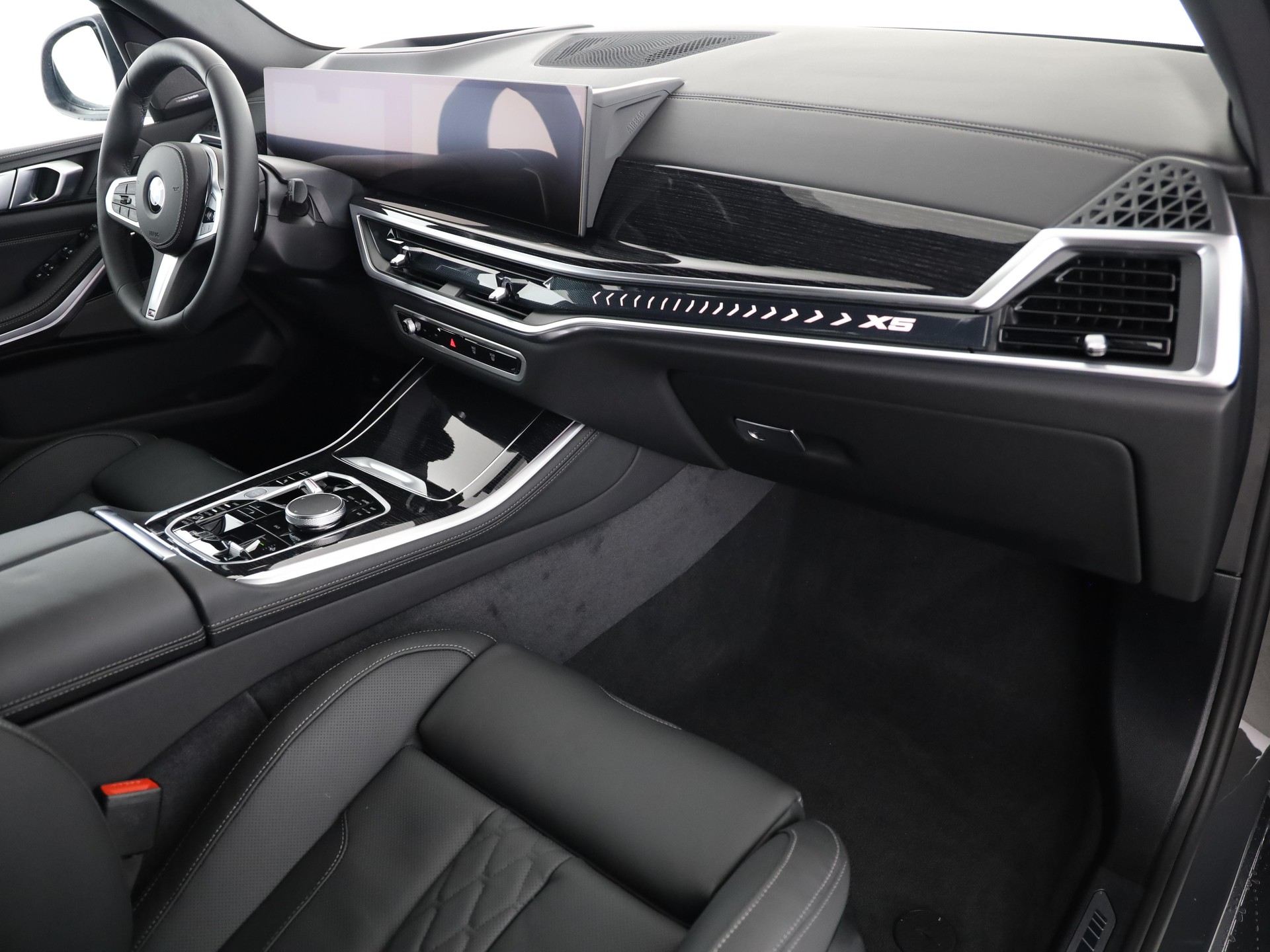 BMW X5 40d xDrive SAG-image-19