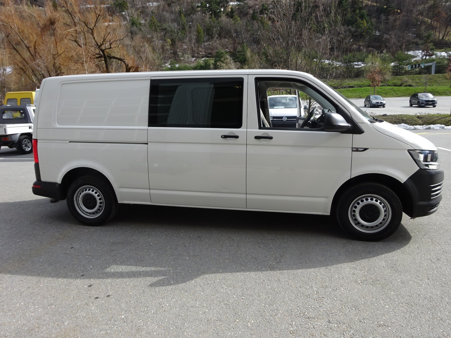 VW T6 2.0 TDI 4Motion-image-3