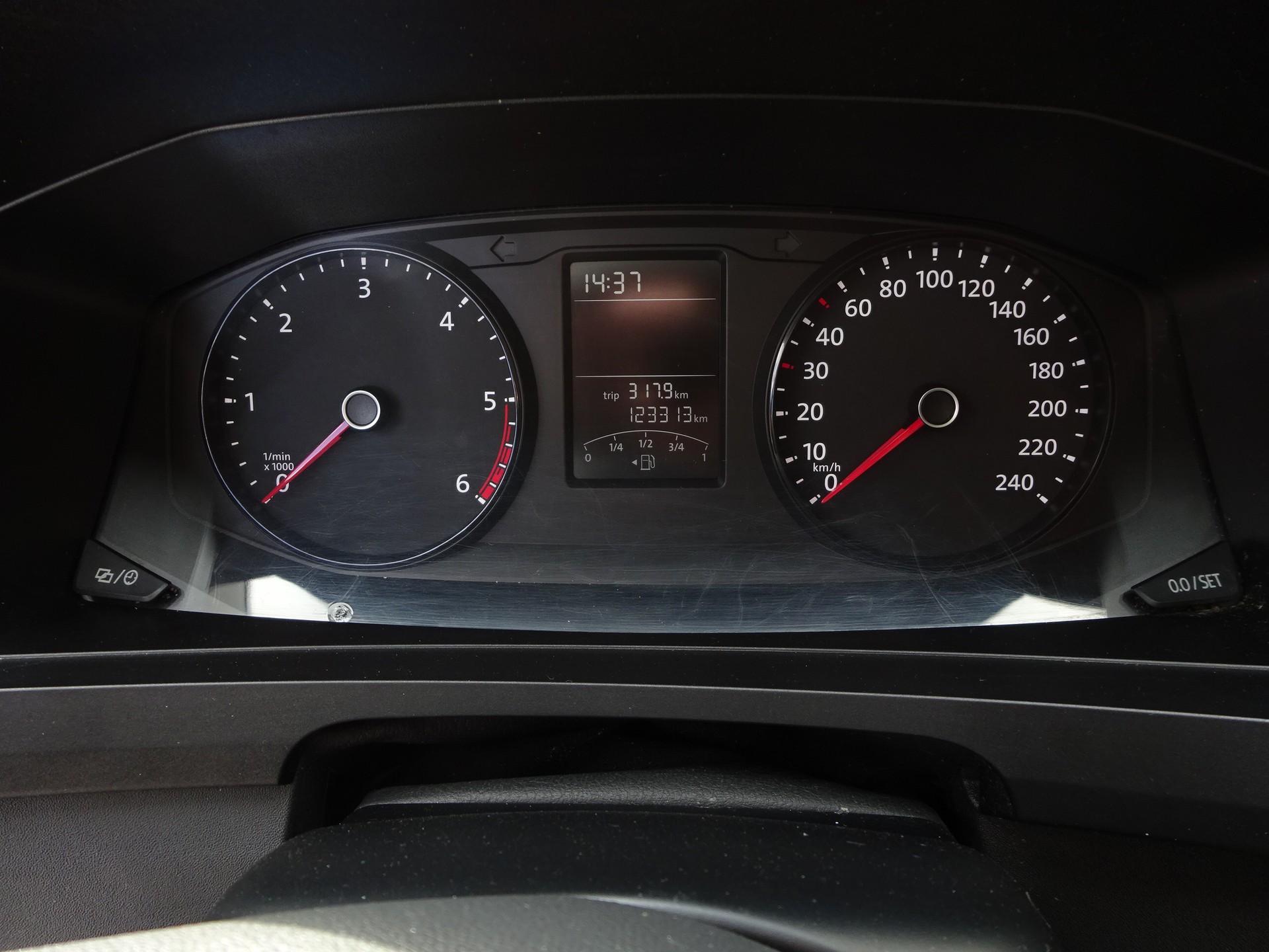 VW T6 2.0 TDI 4Motion-image-6