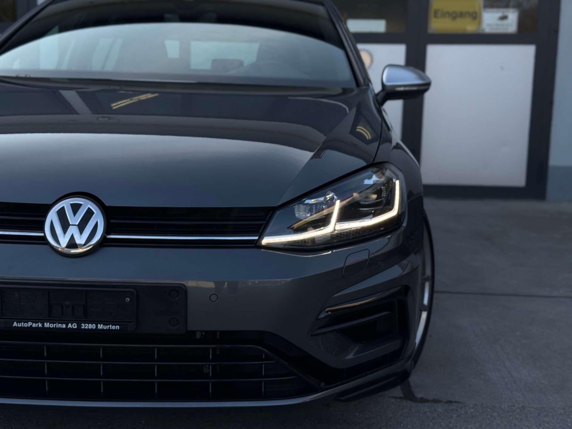 VW Golf 2.0 TSI R 4Motion DSG-image-7