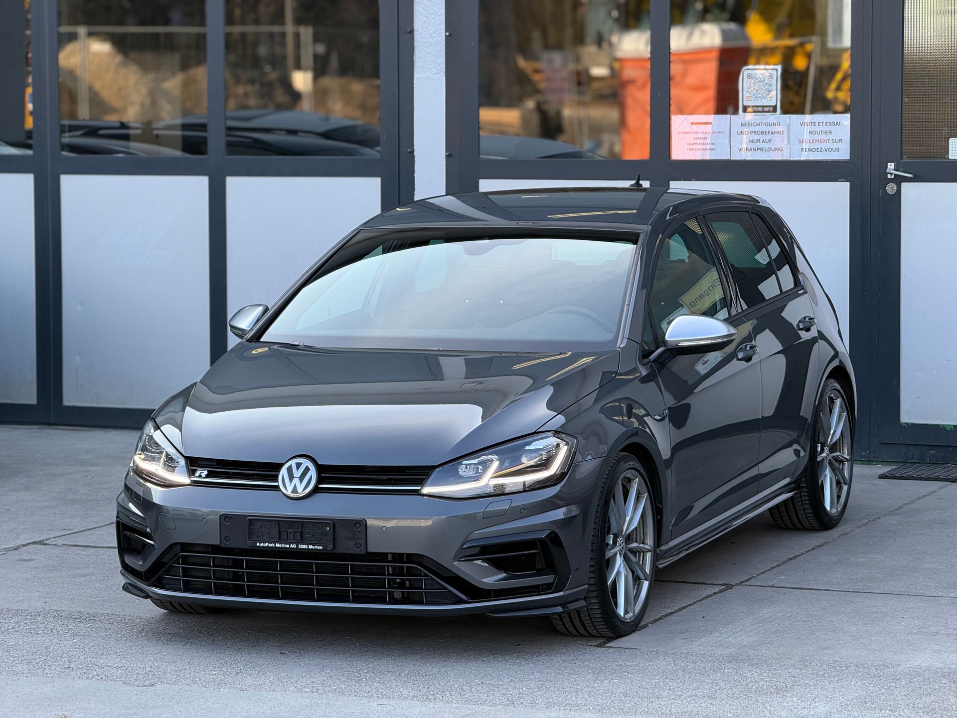 VW Golf 2.0 TSI R 4Motion DSG-image-1