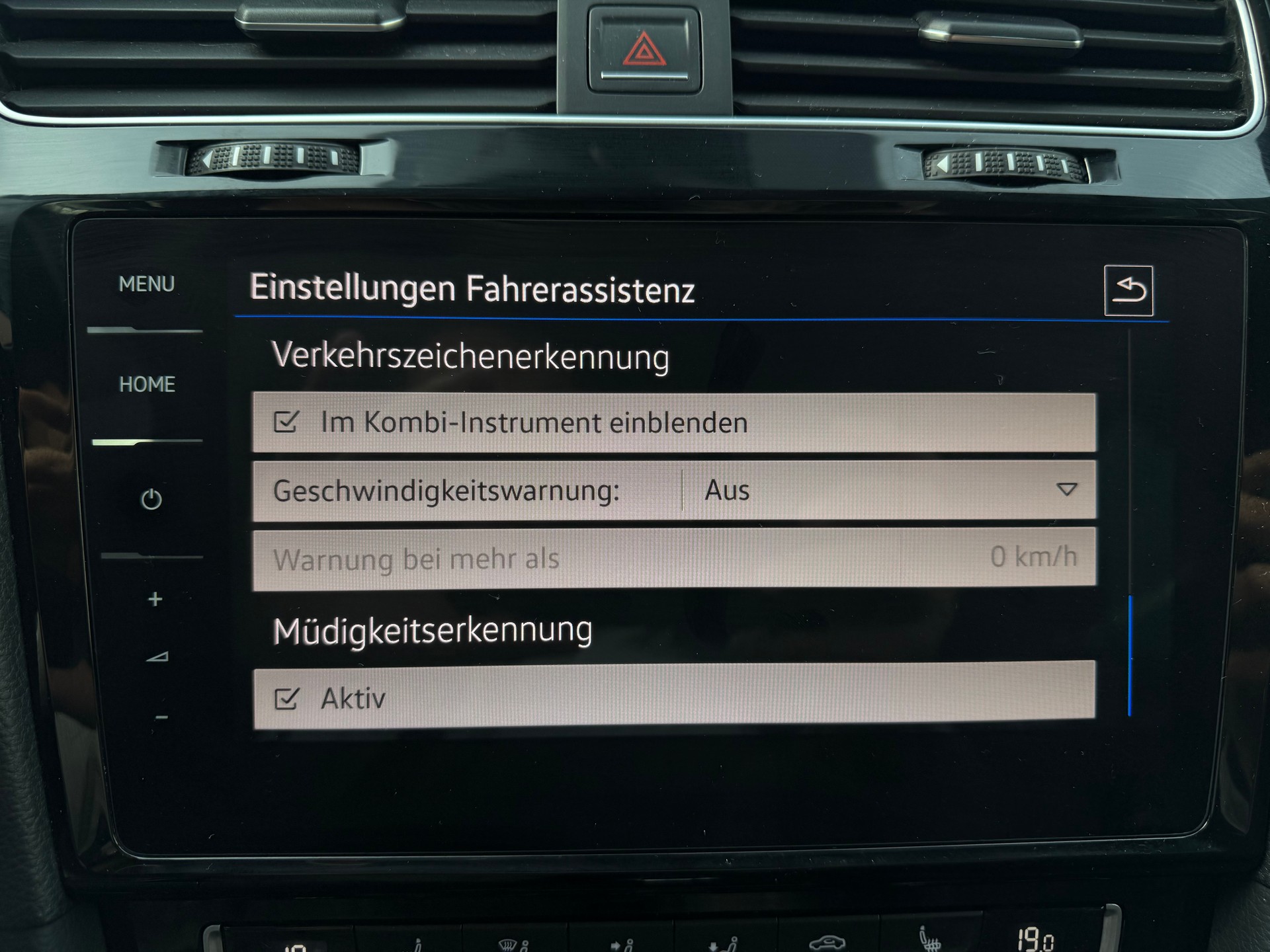 VW Golf 2.0 TSI R 4Motion DSG-image-18