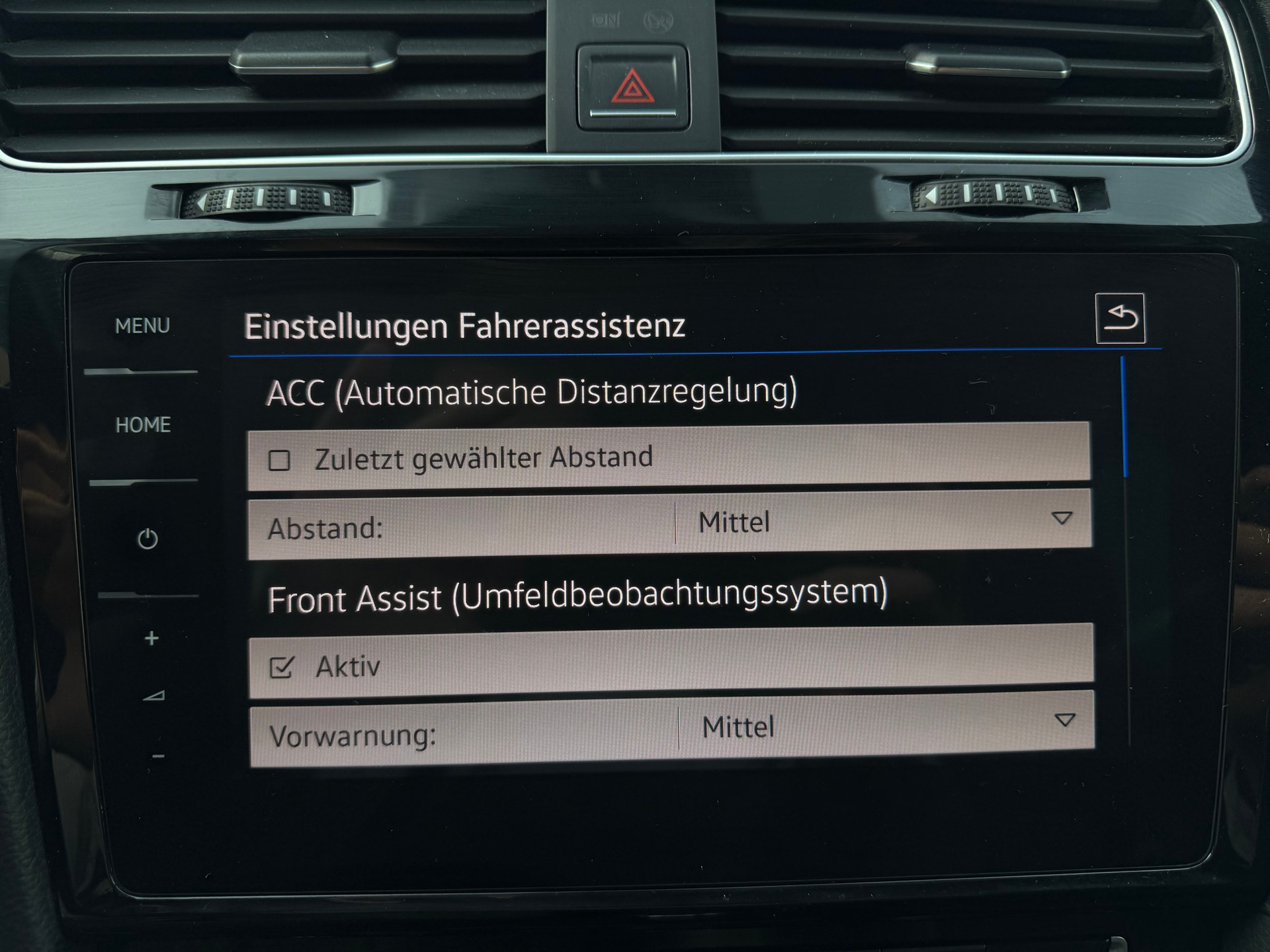 VW Golf 2.0 TSI R 4Motion DSG-image-22