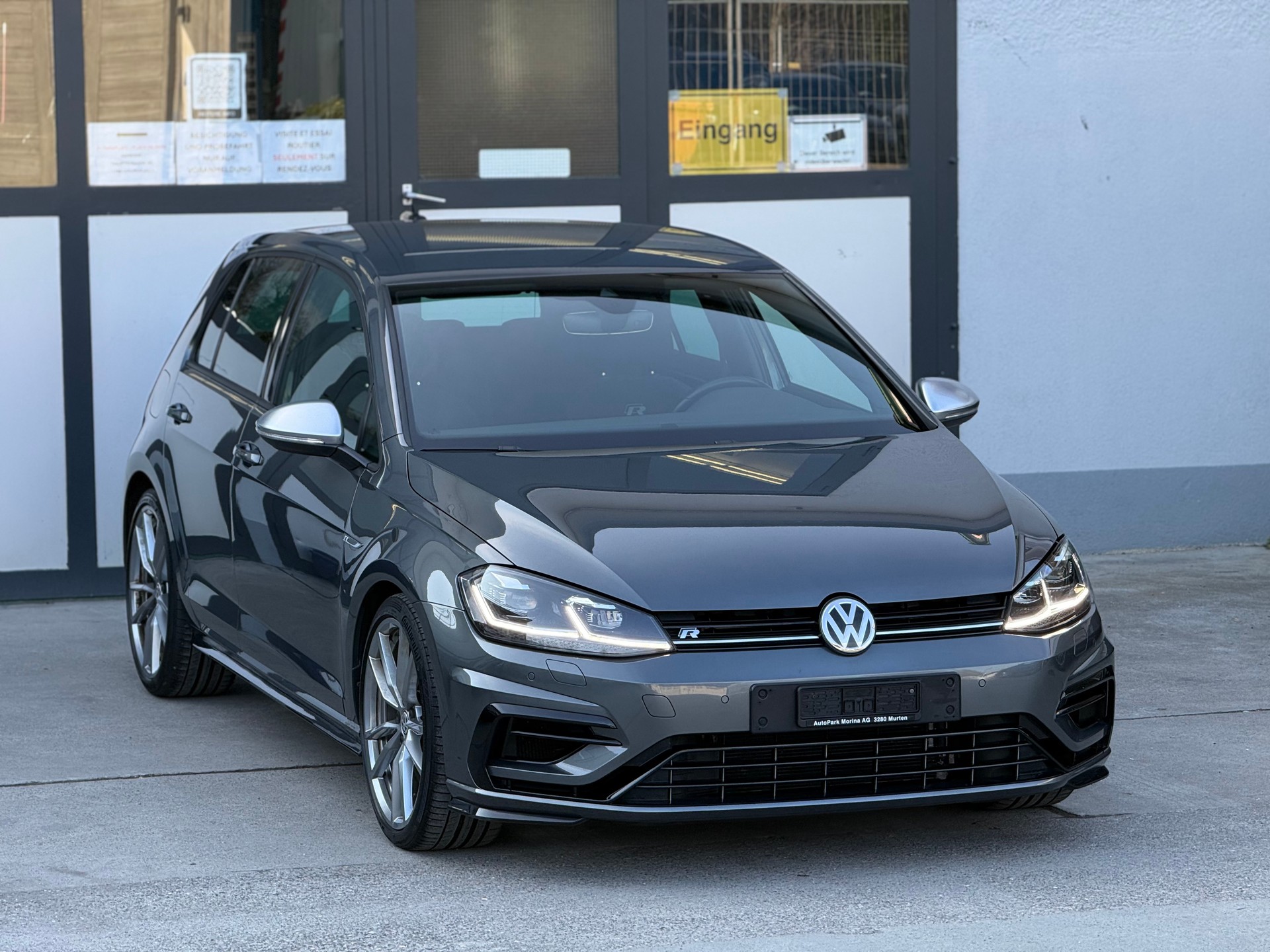 VW Golf 2.0 TSI R 4Motion DSG-image-3