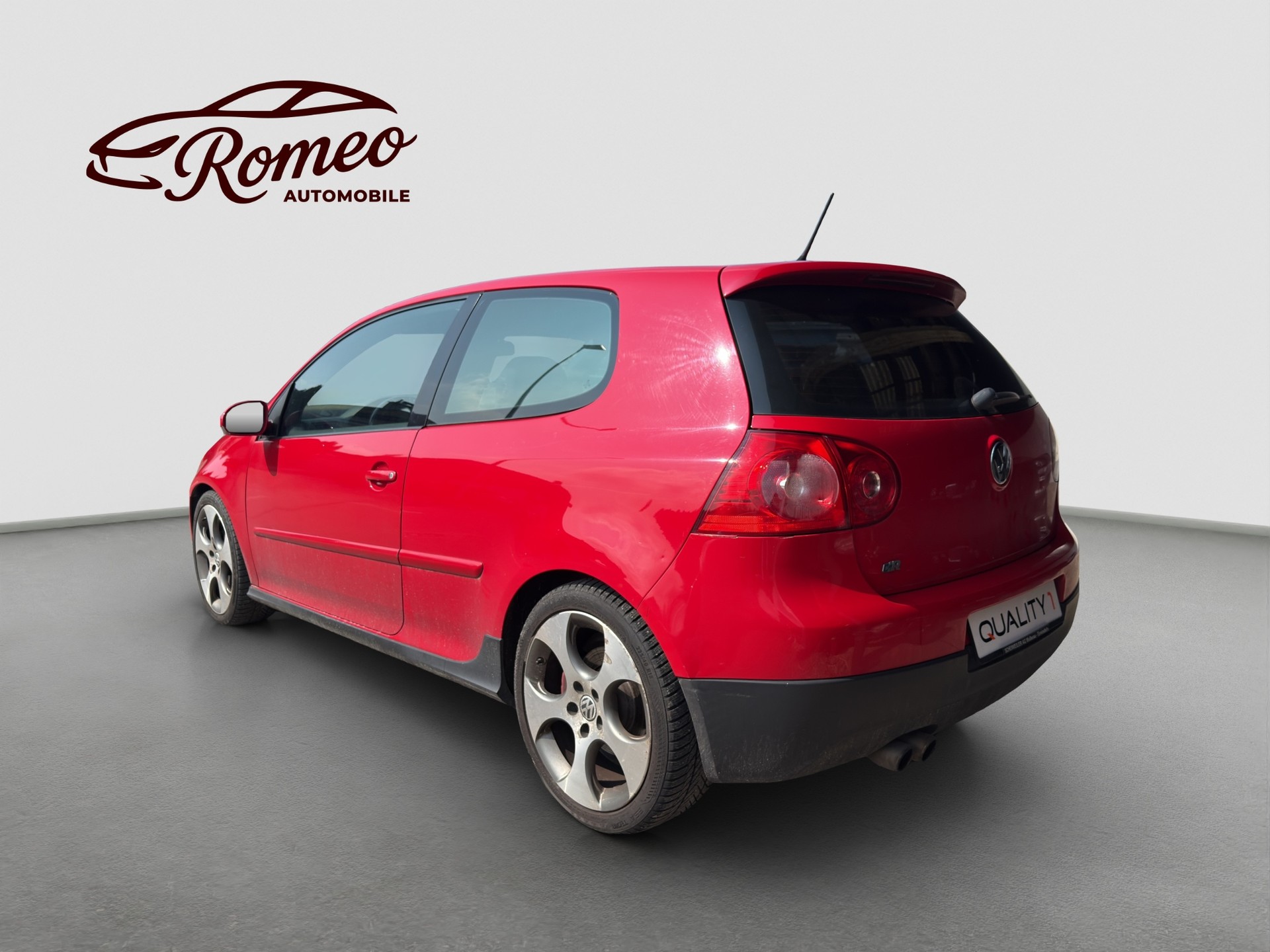 VW Golf 2.0 TFSI GTI ** Frisch ab MFK und Service **-image-1