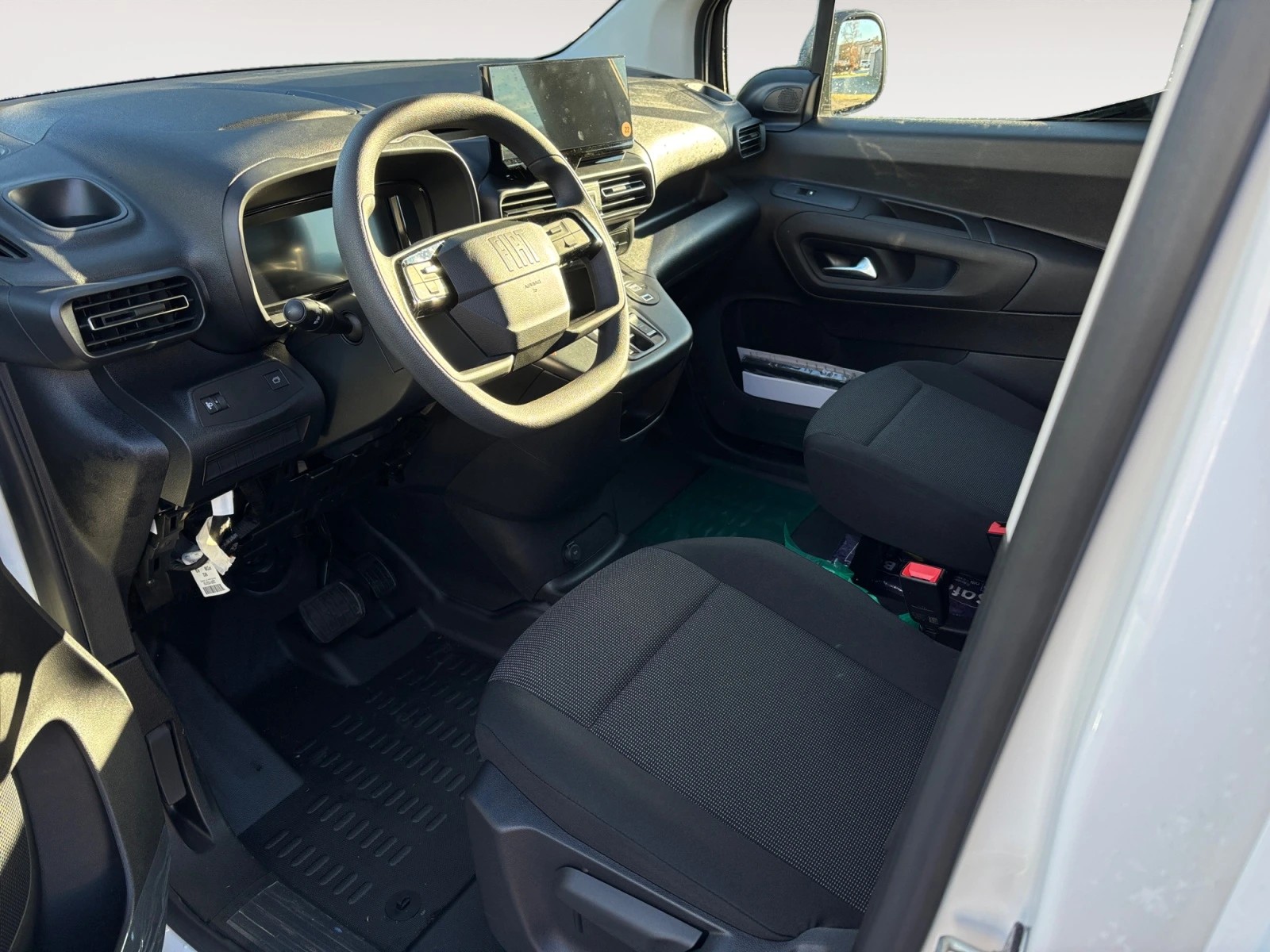 FIAT Doblo 1.5 BlueHDi L2 950kg A-image-7
